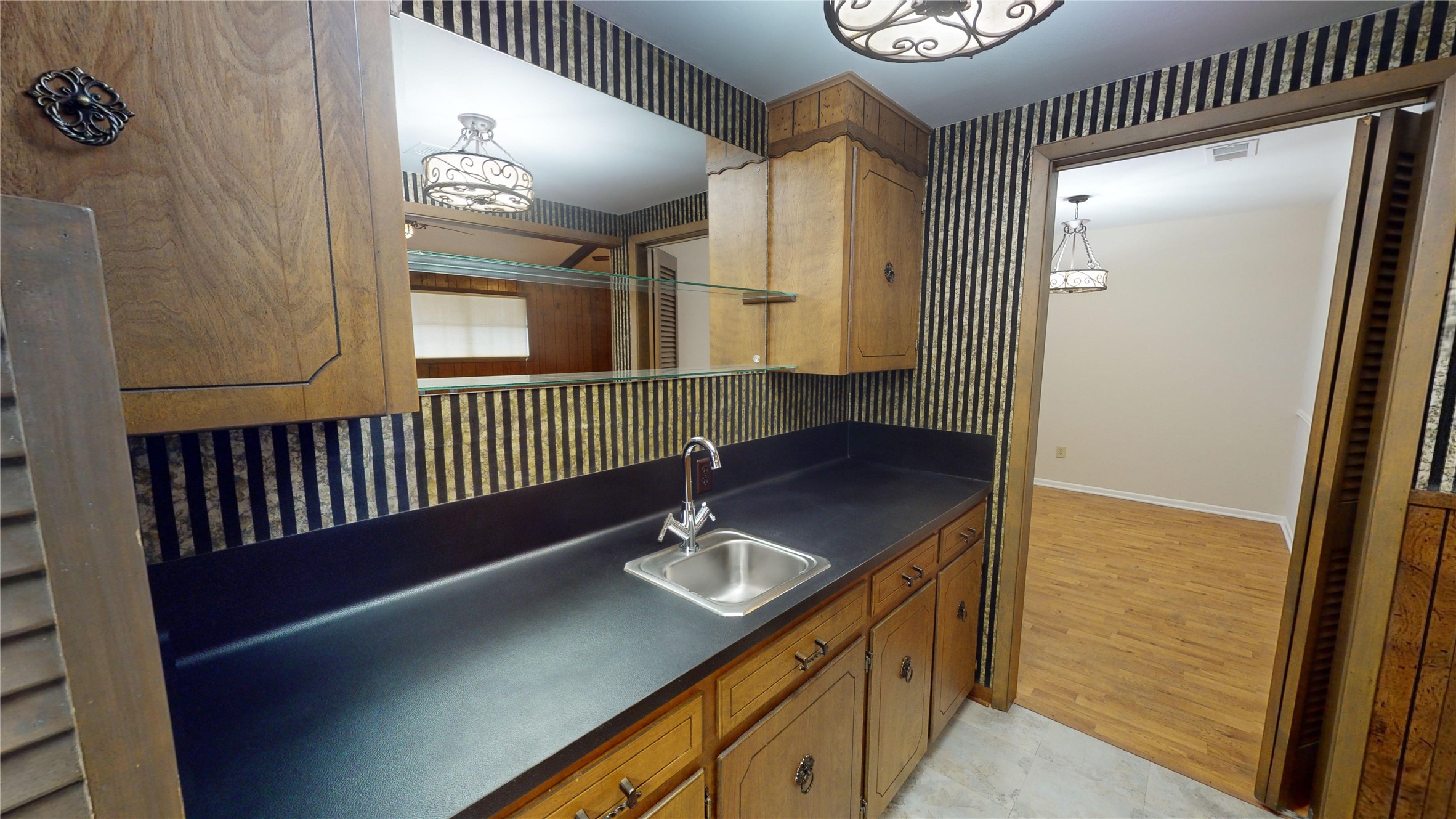 413 Elm Drive Property Photo 13