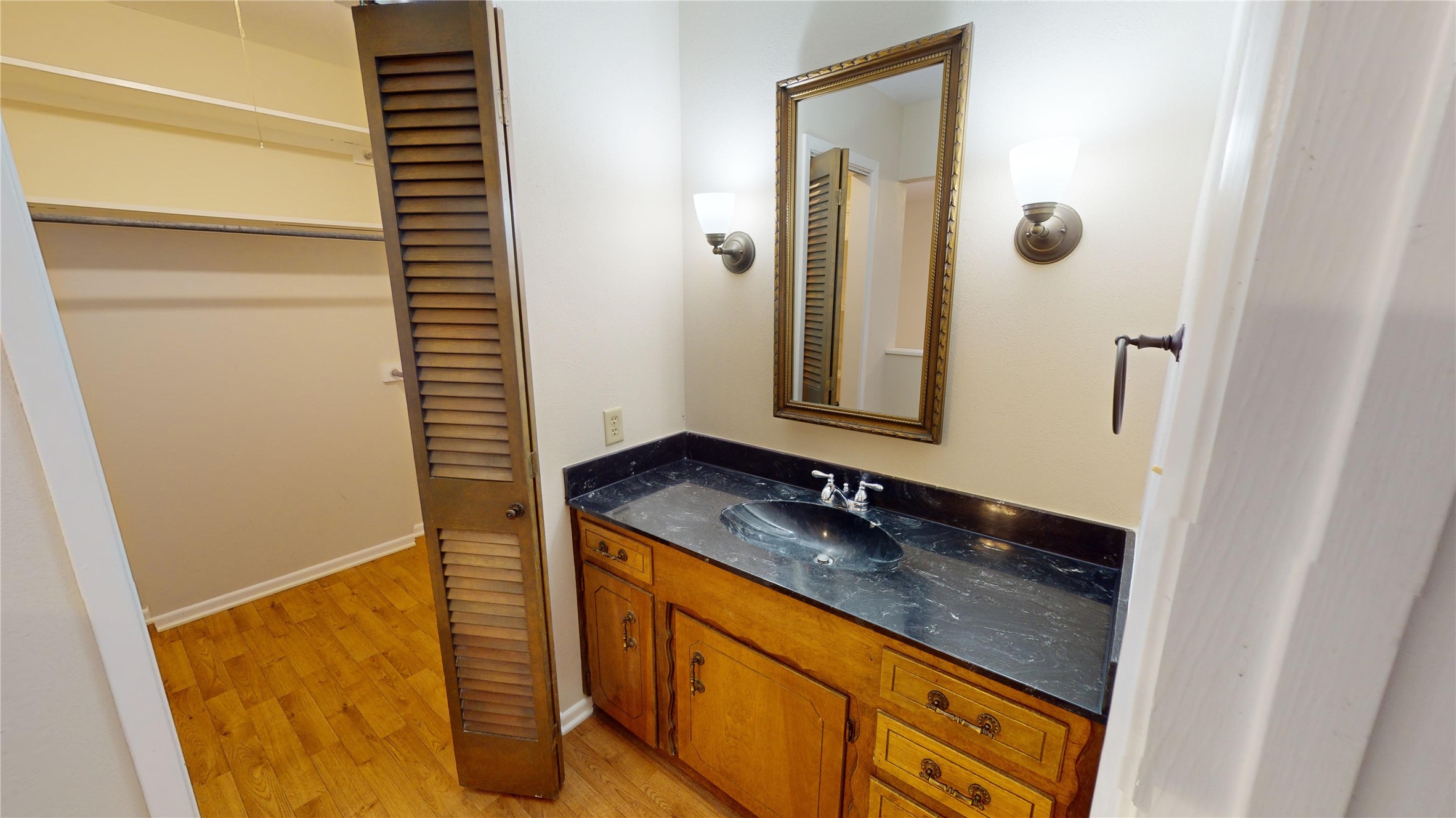413 Elm Drive Property Photo 18