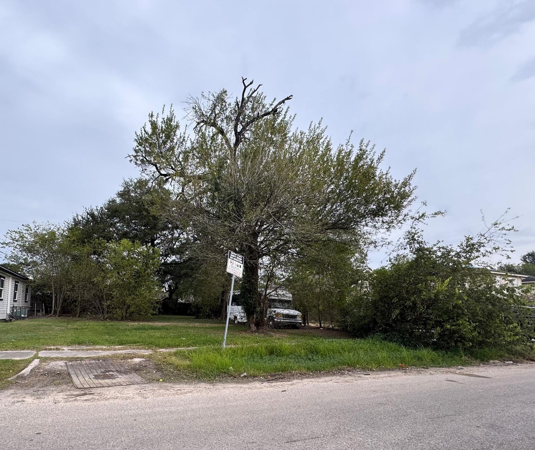 4509 Perry Street Property Photo 1