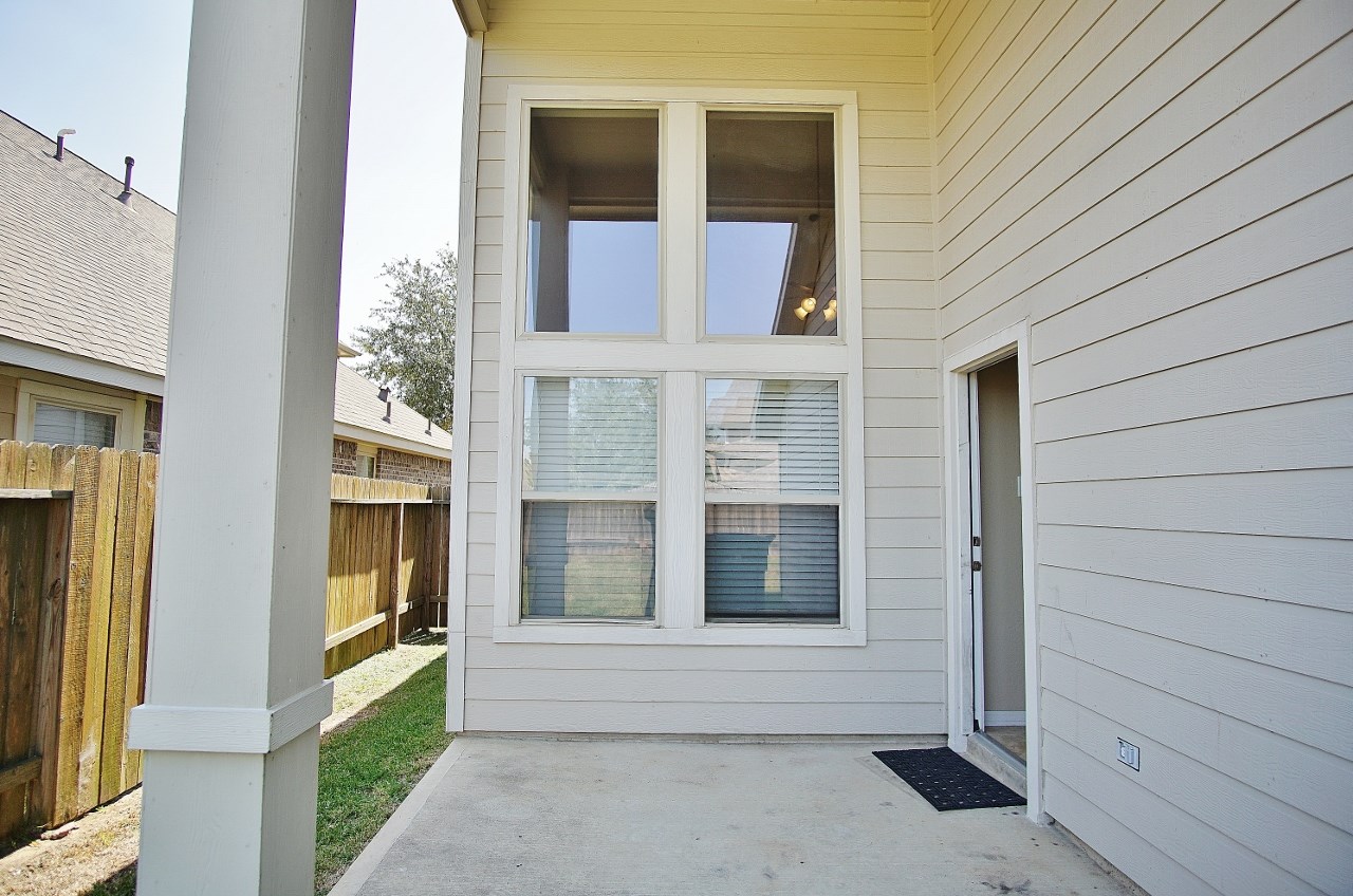 26834 Henson Falls Drive Property Photo 19