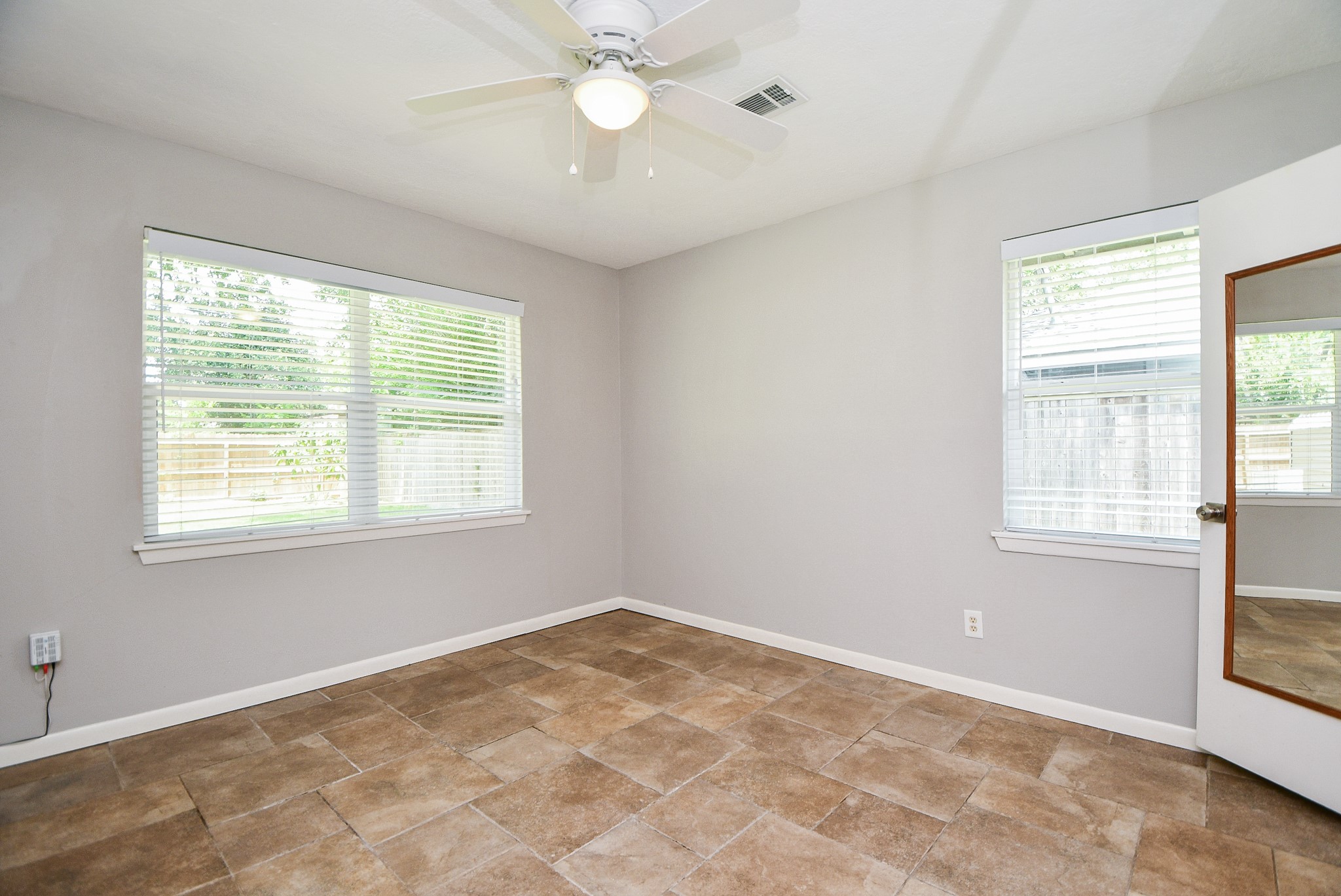 9614 Larston Street Property Photo 14