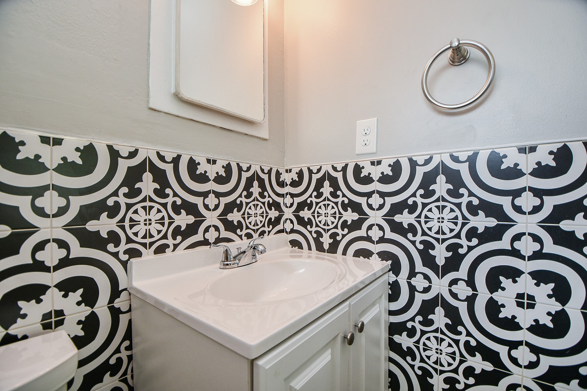 9614 Larston Street Property Photo 18