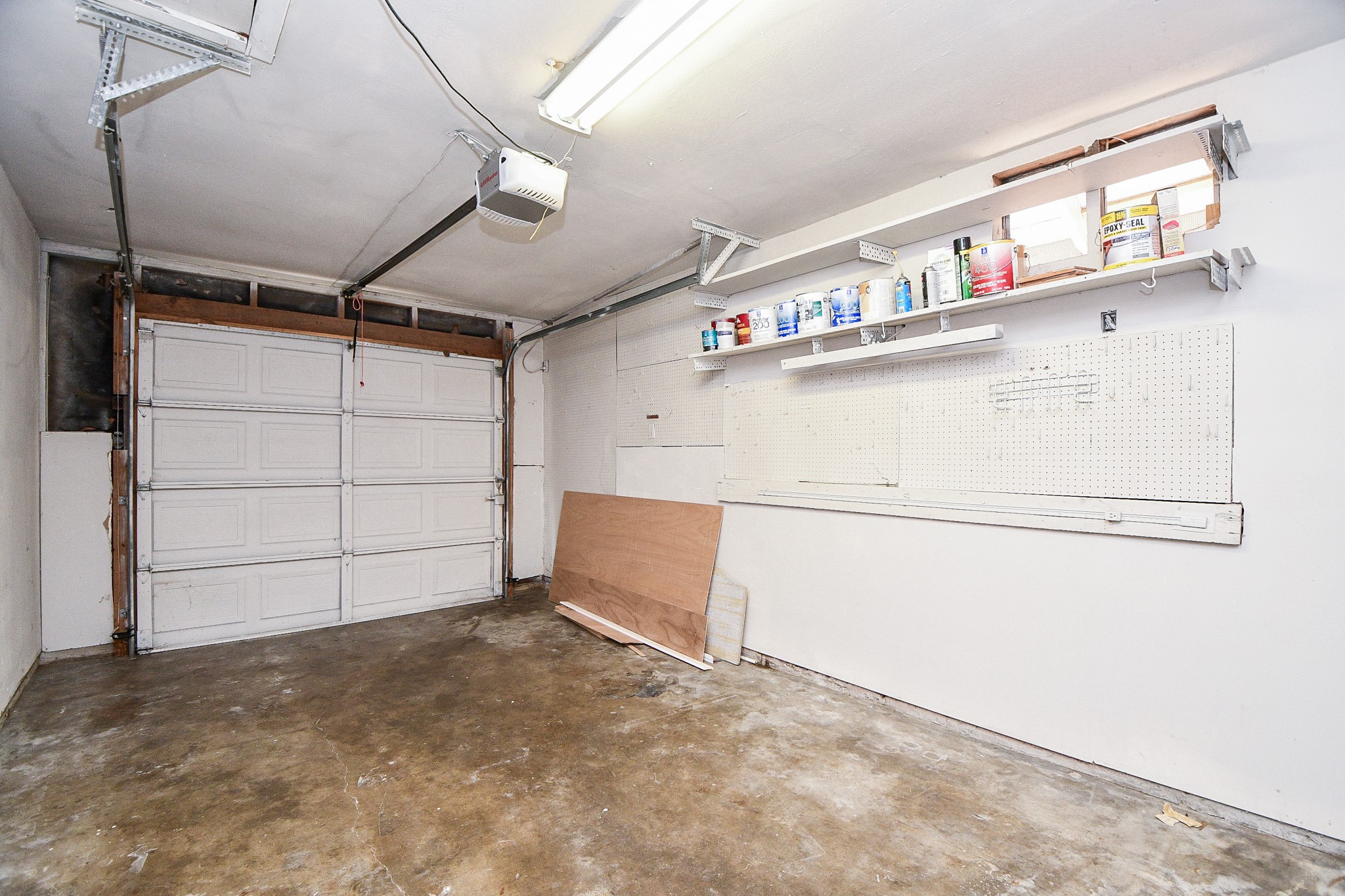 9614 Larston Street Property Photo 33