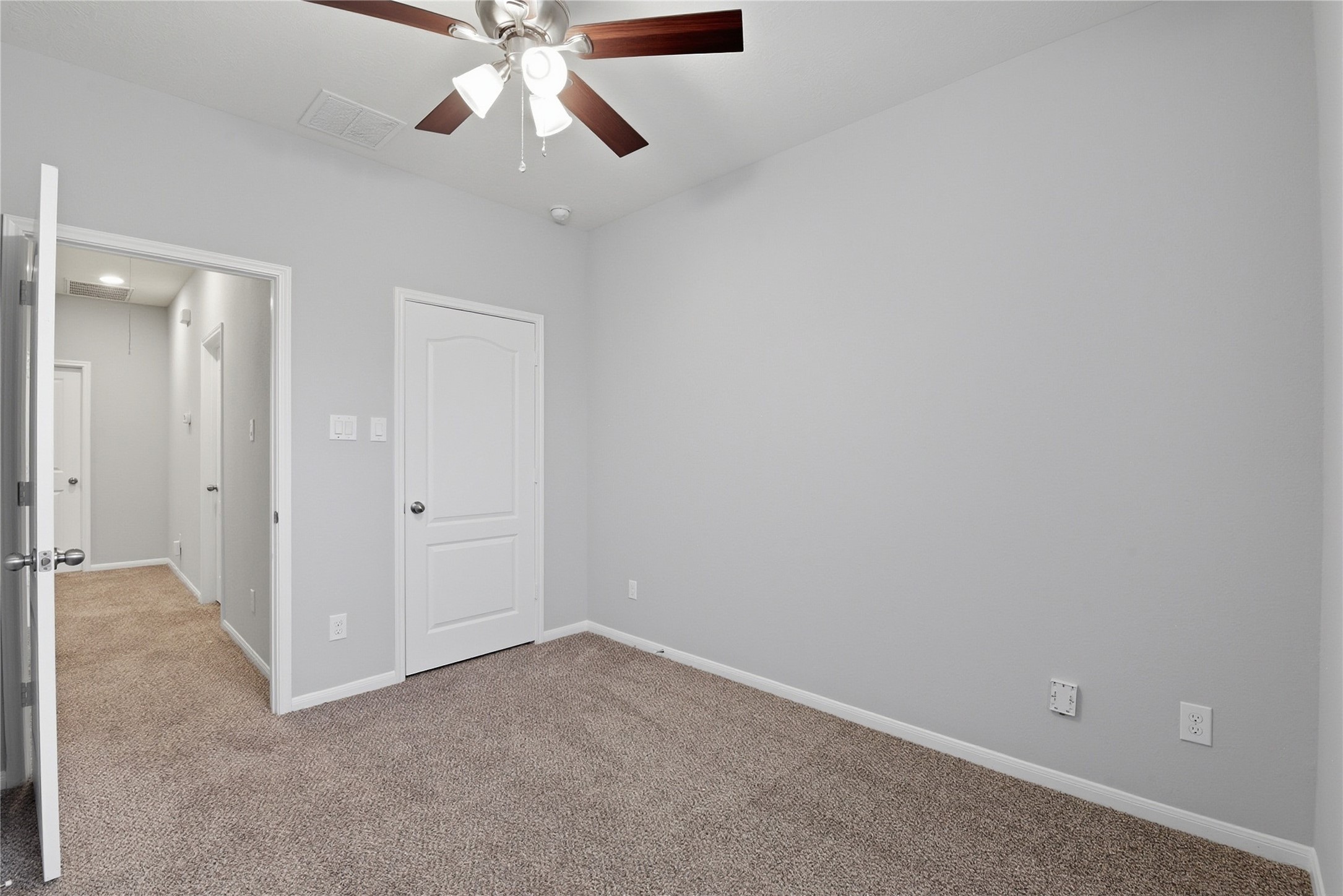17142 Amarose Drive Property Photo 20