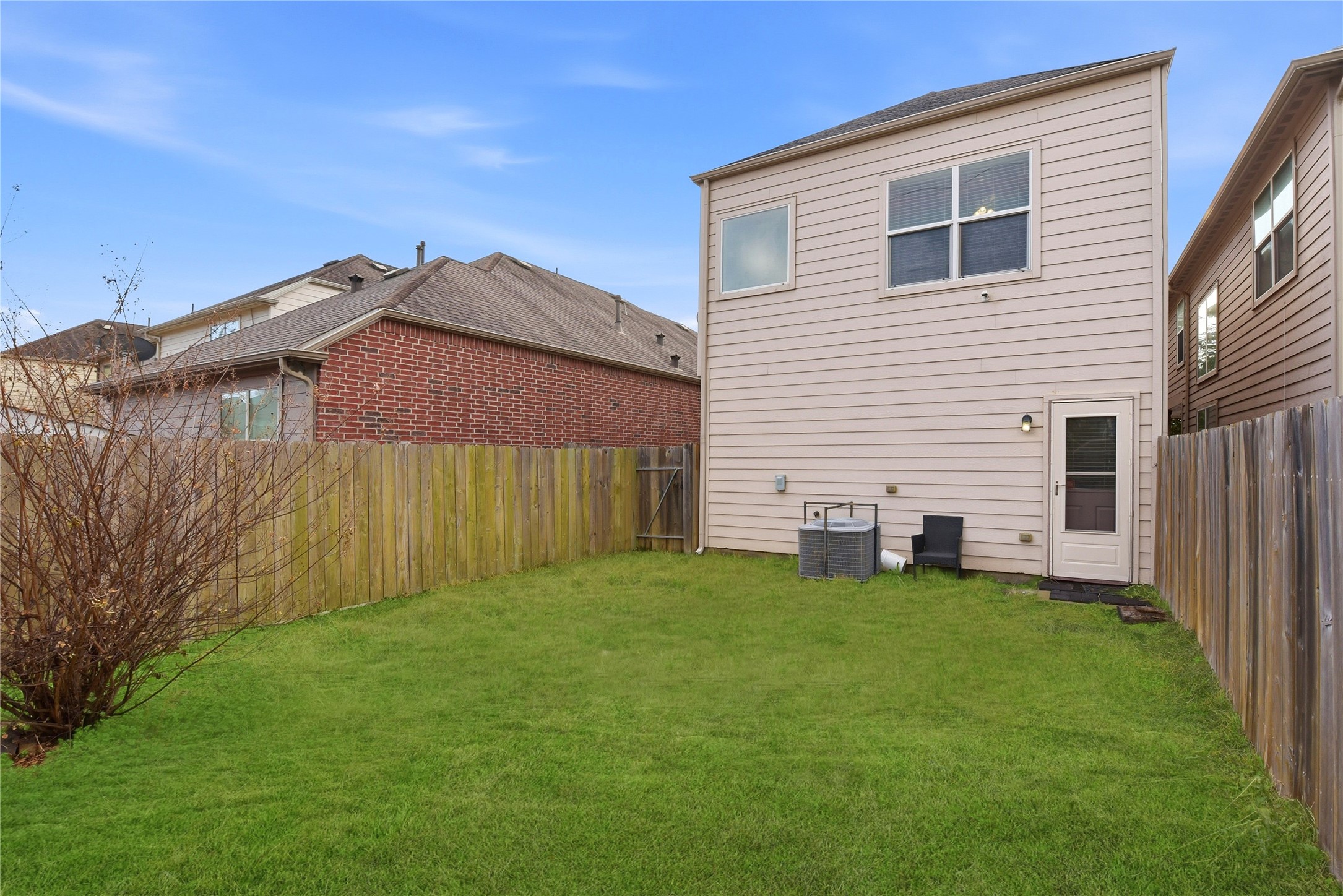 17142 Amarose Drive Property Photo 25