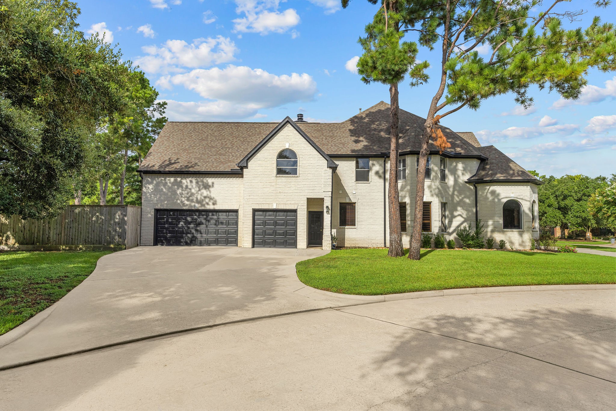 13103 Springmint Court Property Photo 3