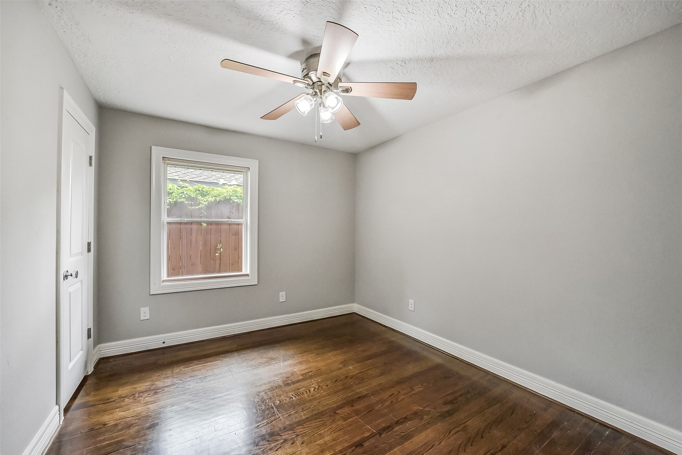 2007 Brimberry Street Property Photo 22
