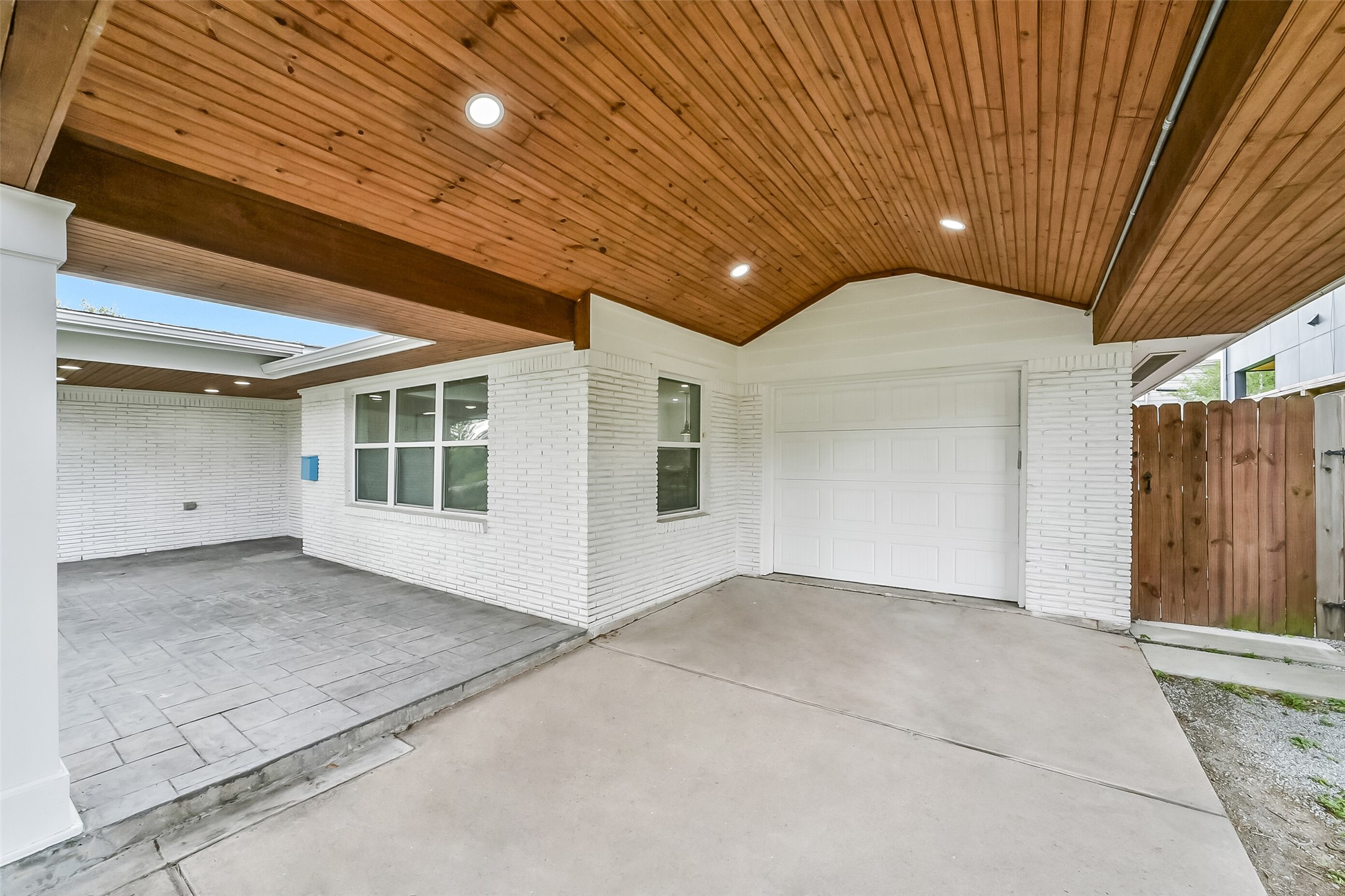 2007 Brimberry Street Property Photo 34