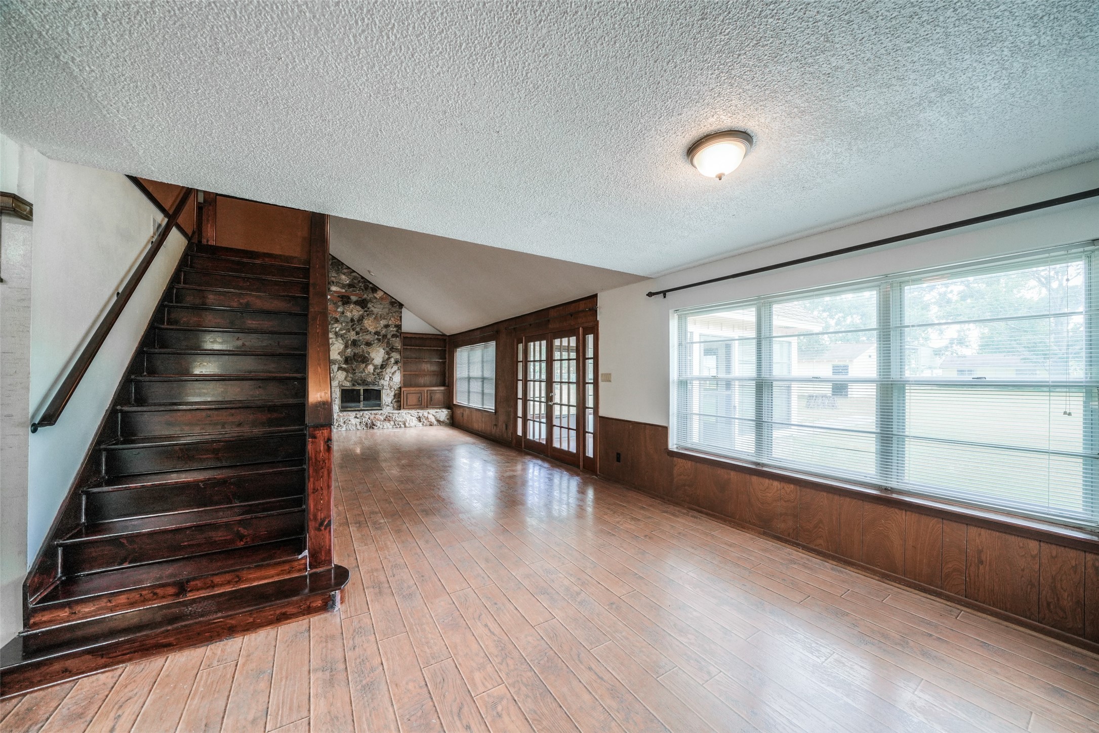 7622 County Line Road Property Photo 3