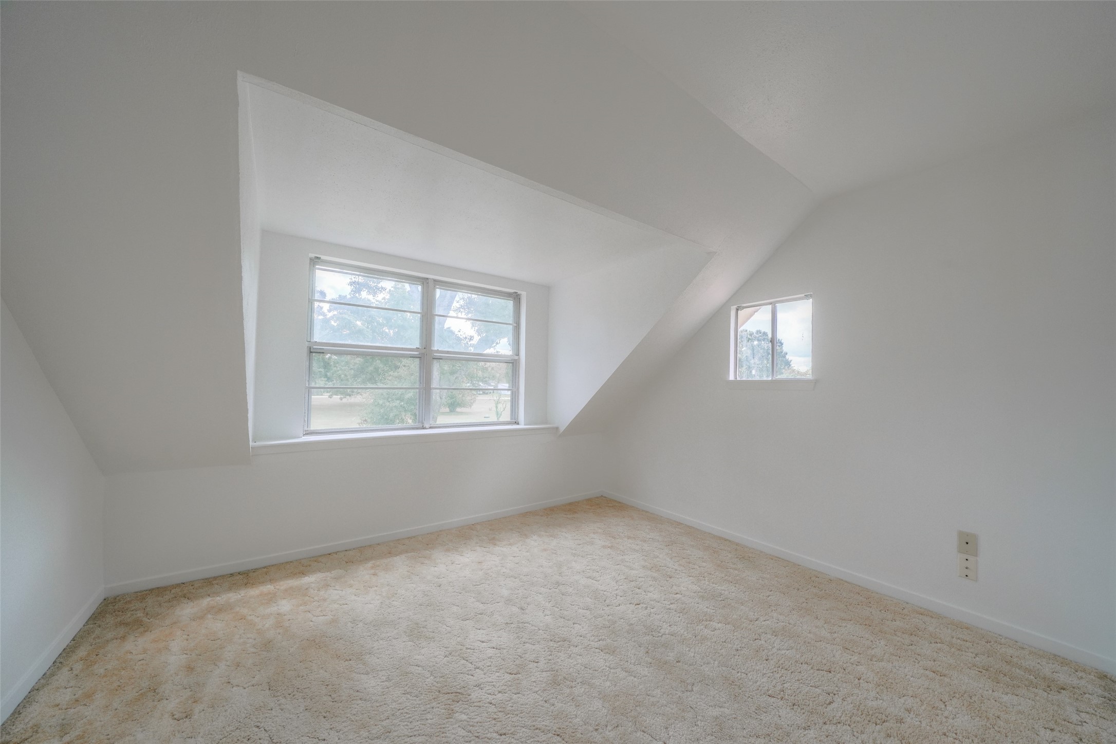 7622 County Line Road Property Photo 23