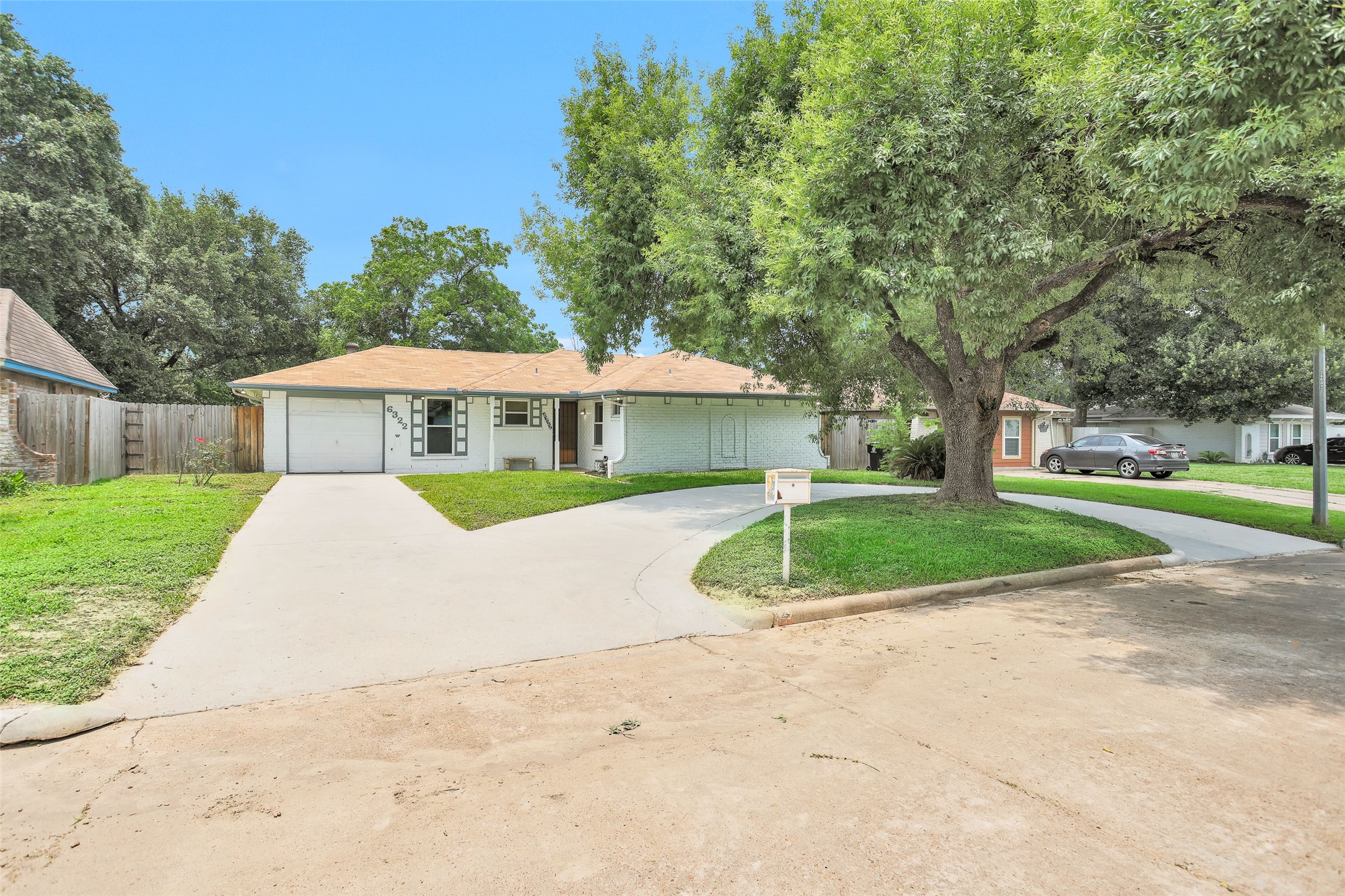 6322 King Post Drive Property Photo 1
