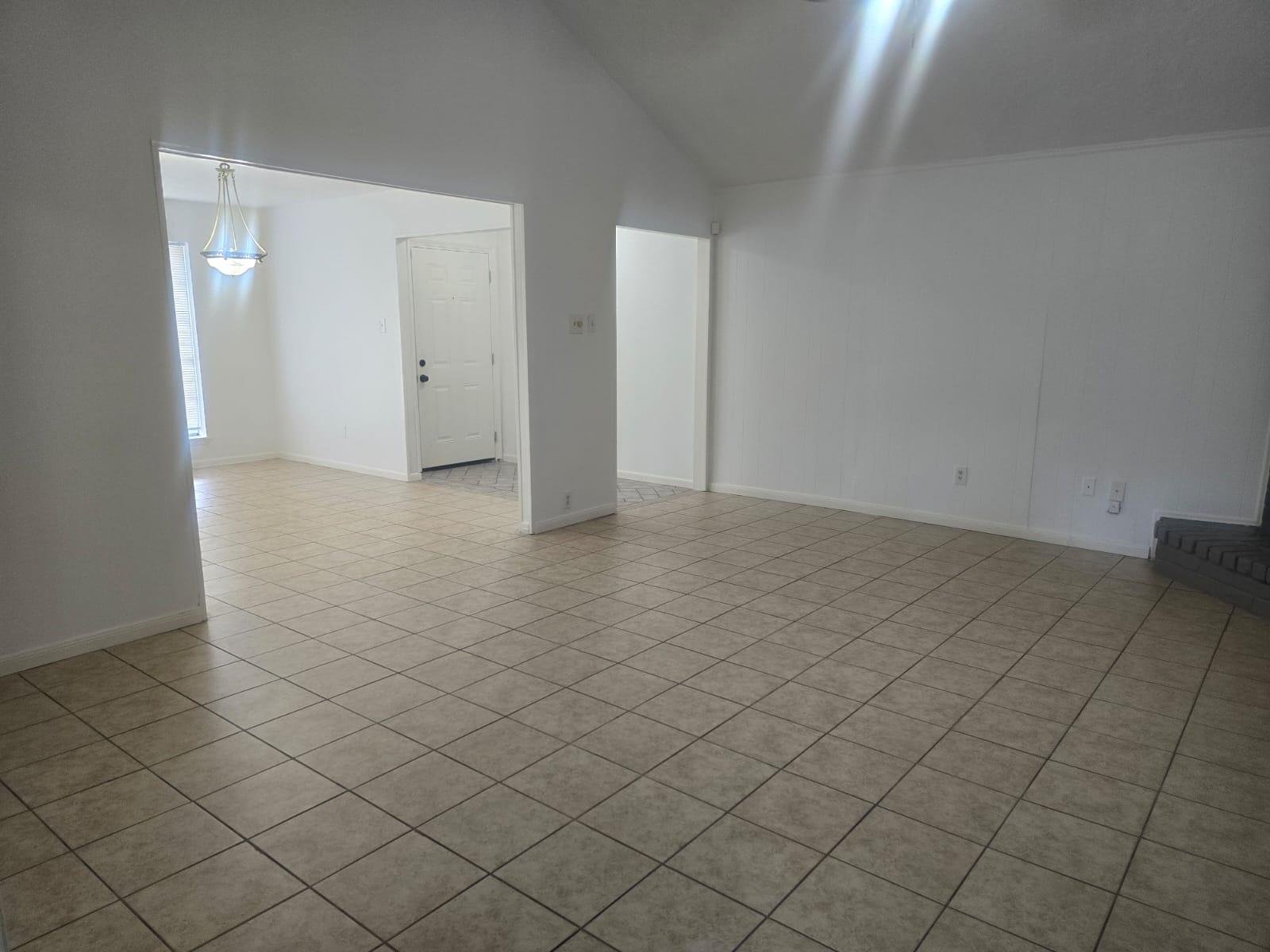 10622 Beckfield Drive Property Photo 5