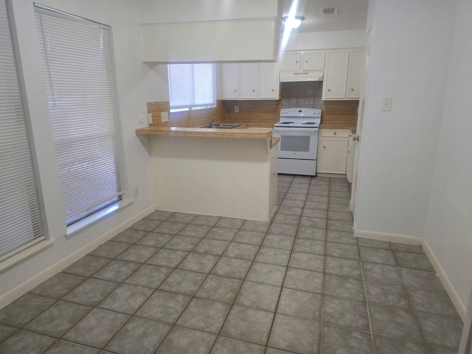 10622 Beckfield Drive Property Photo 6