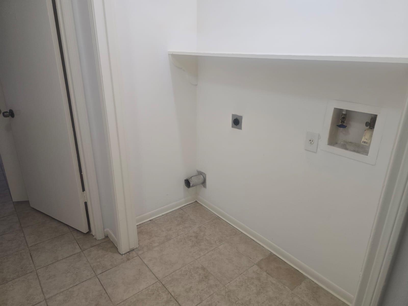 10622 Beckfield Drive Property Photo 13