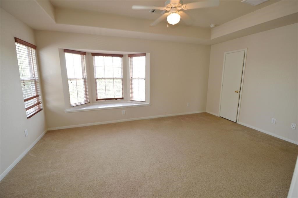 2707 Oak Ridge Park Drive Property Photo 10