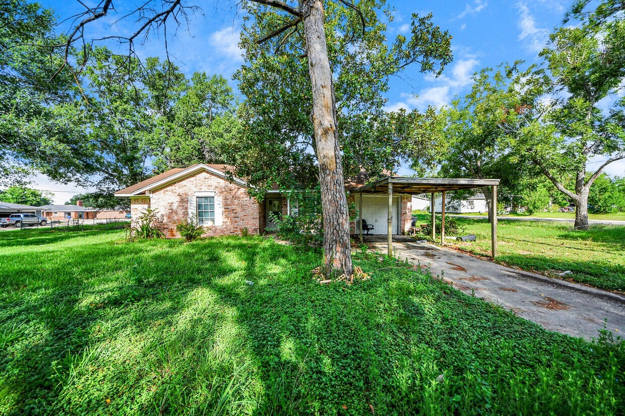 15511 Jessie Parker Road Property Photo 4