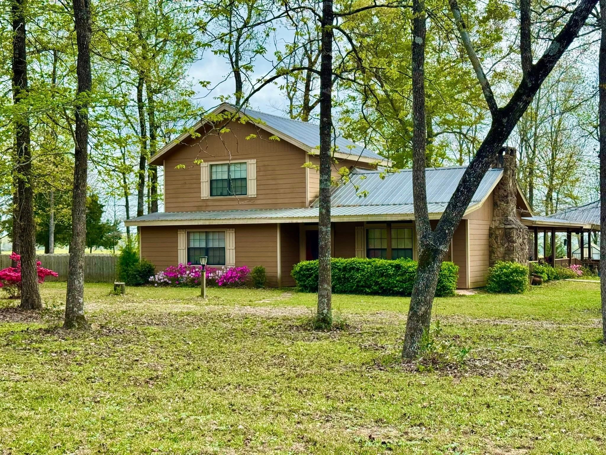 380 County Road 1020 Property Photo