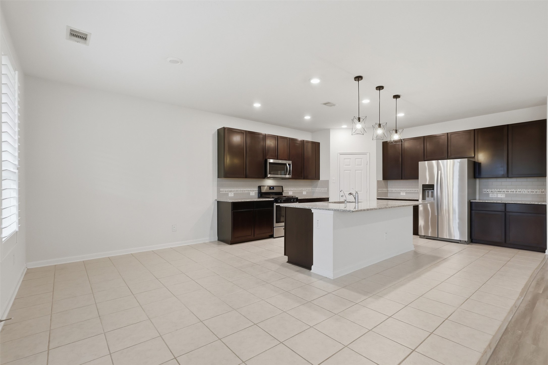 3904 Waterworth Way Property Photo 11