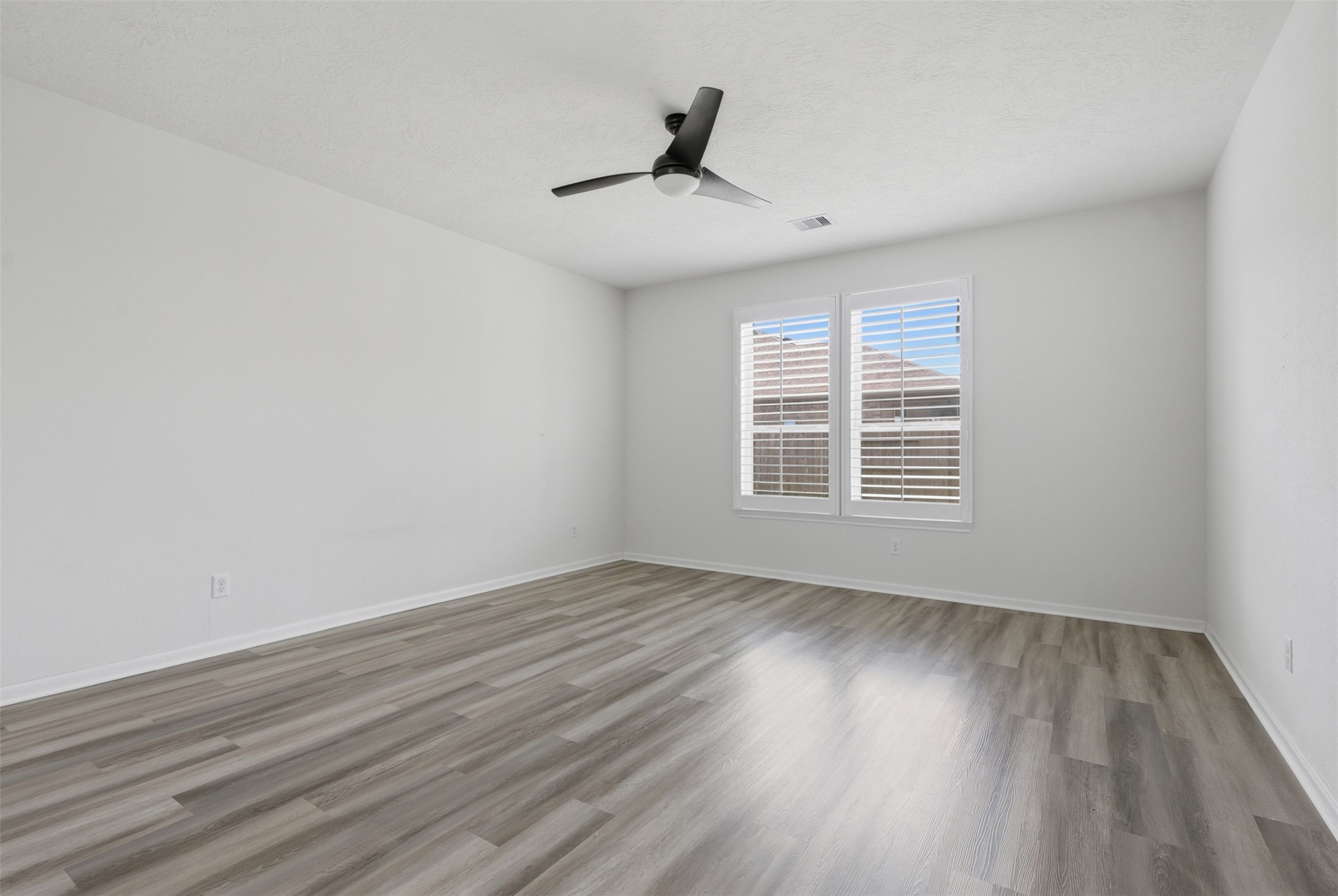 3904 Waterworth Way Property Photo 16