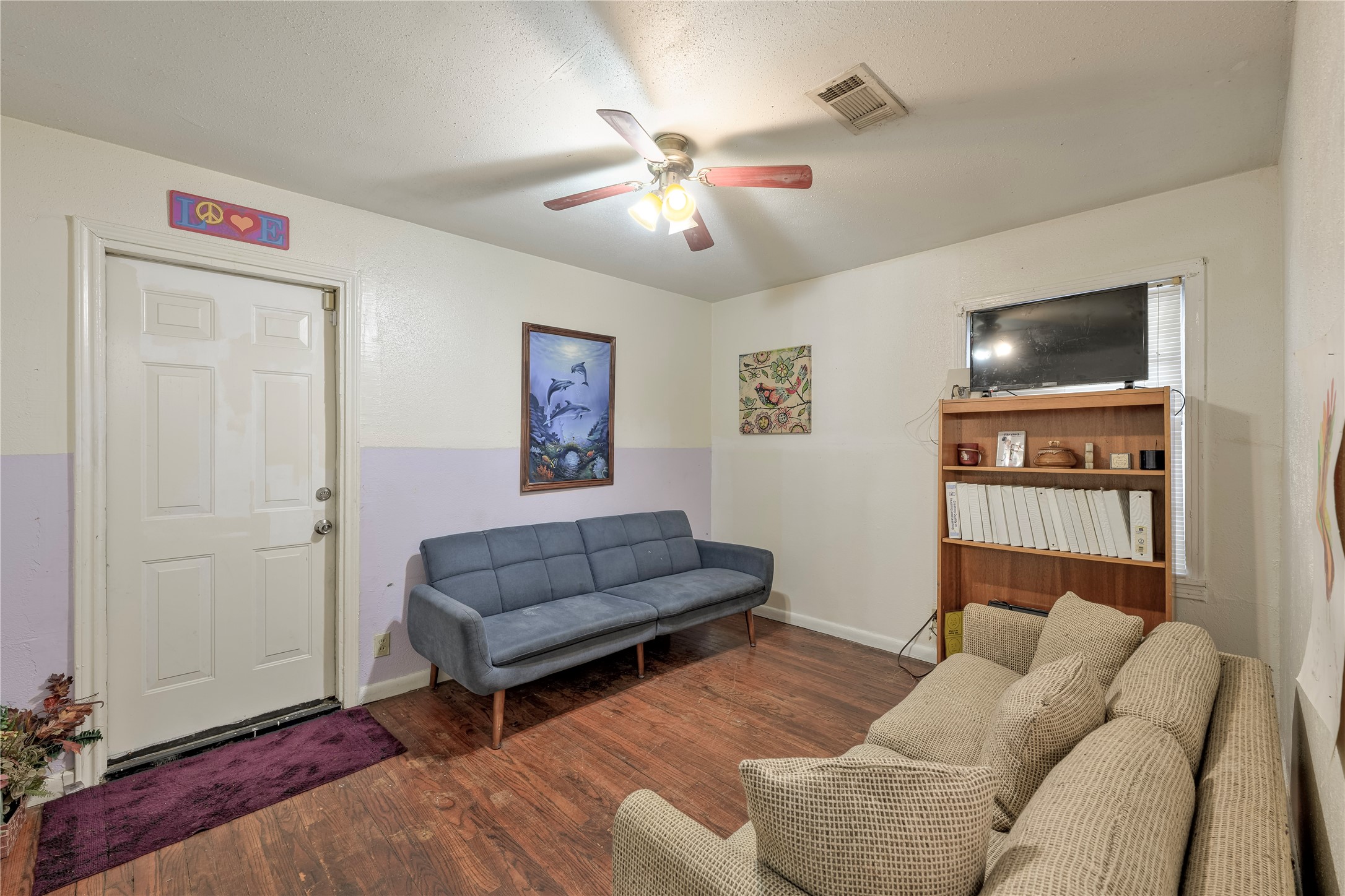 3627 Thistle Street Property Photo 9