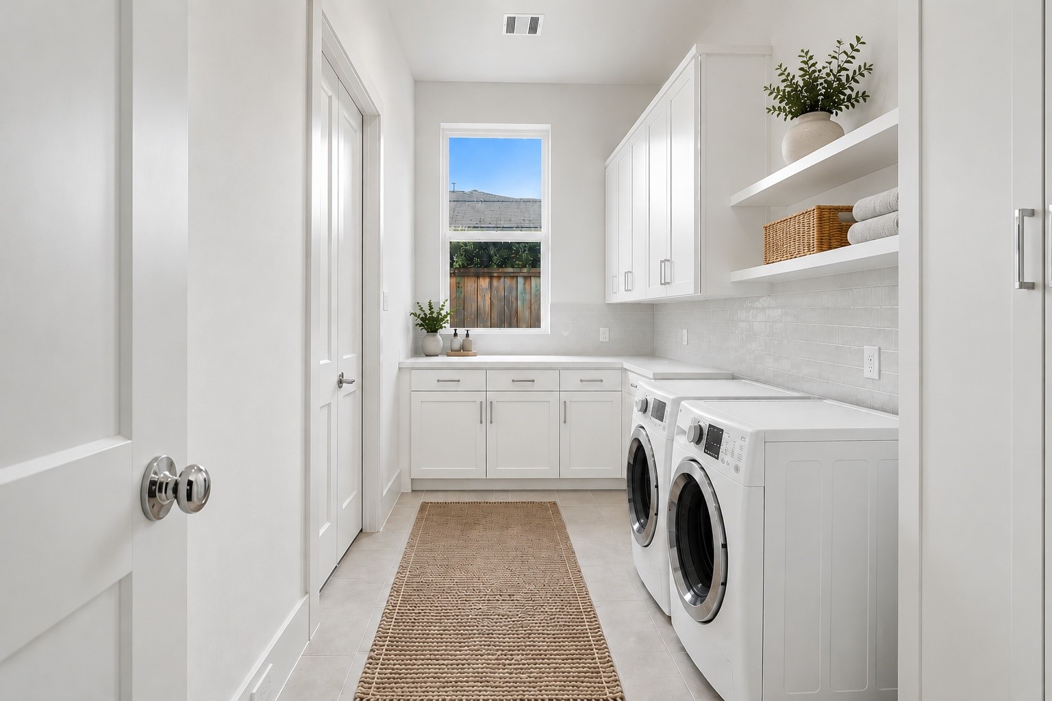 1002 E 25th Street Property Photo 15