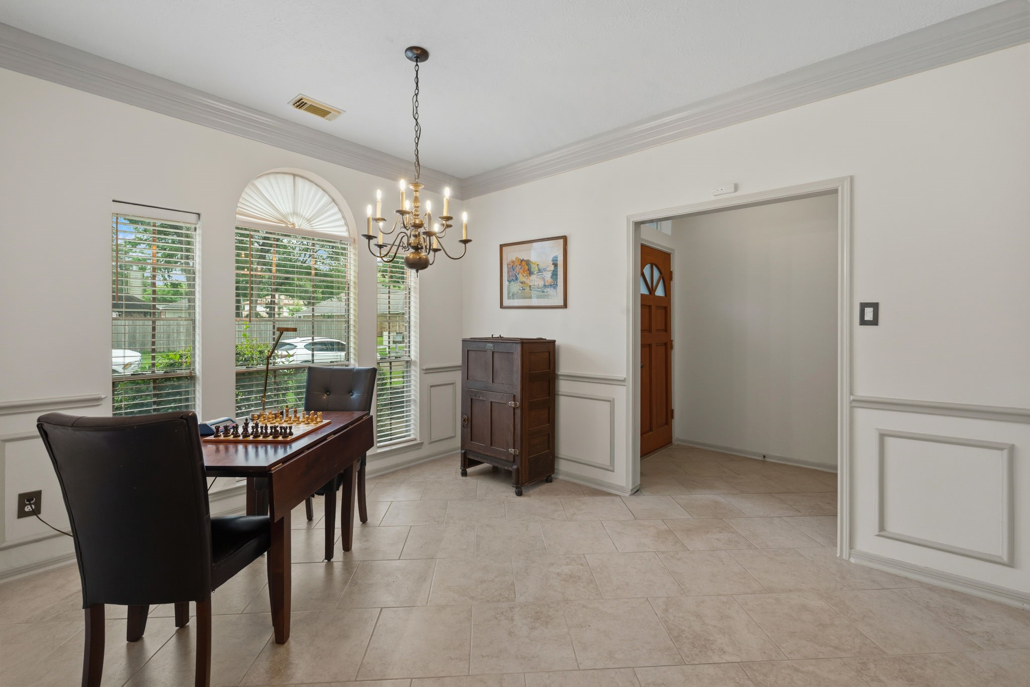 30206 Stoney Plain Drive Property Photo 5