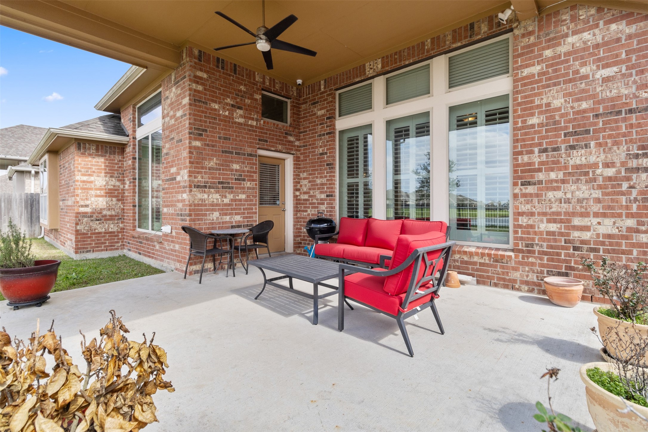 19411 Lake Ridge Drive Property Photo 24