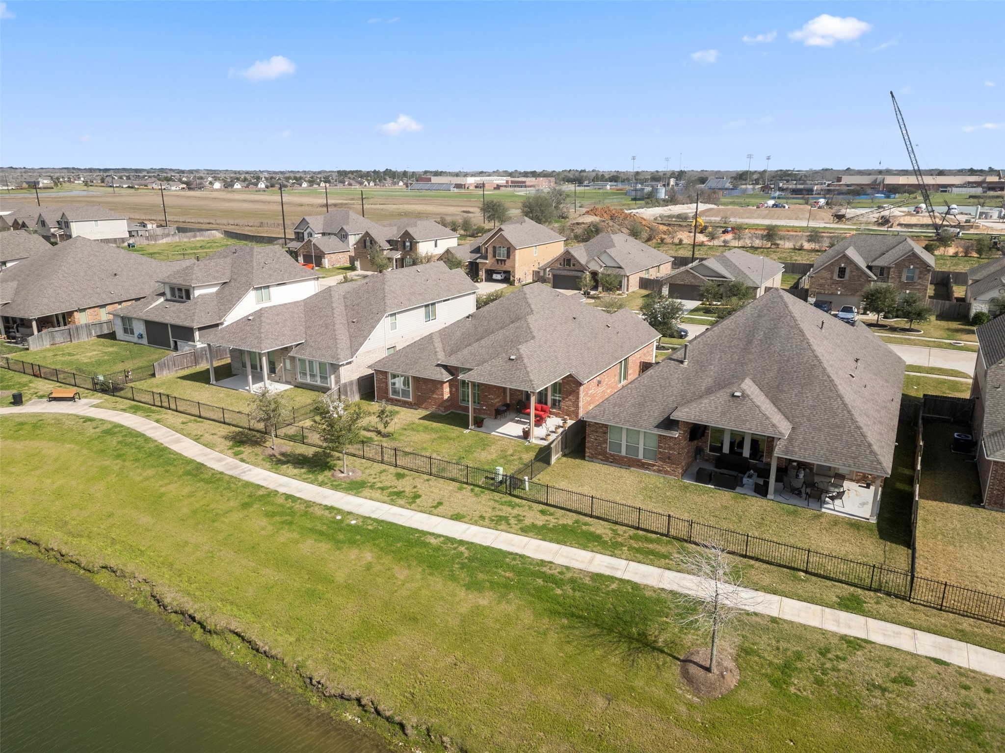 19411 Lake Ridge Drive Property Photo 33