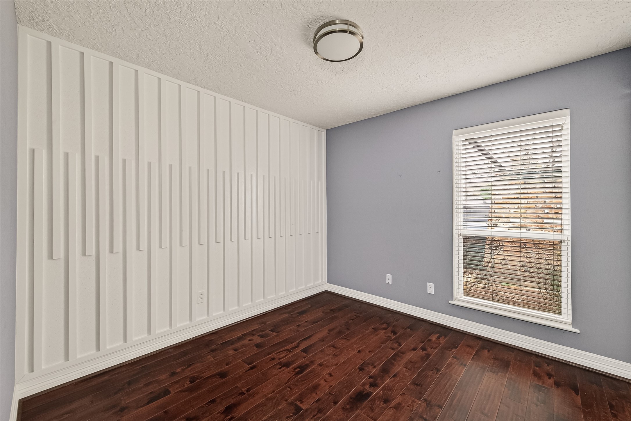 2130 Round Lake Drive Property Photo 33