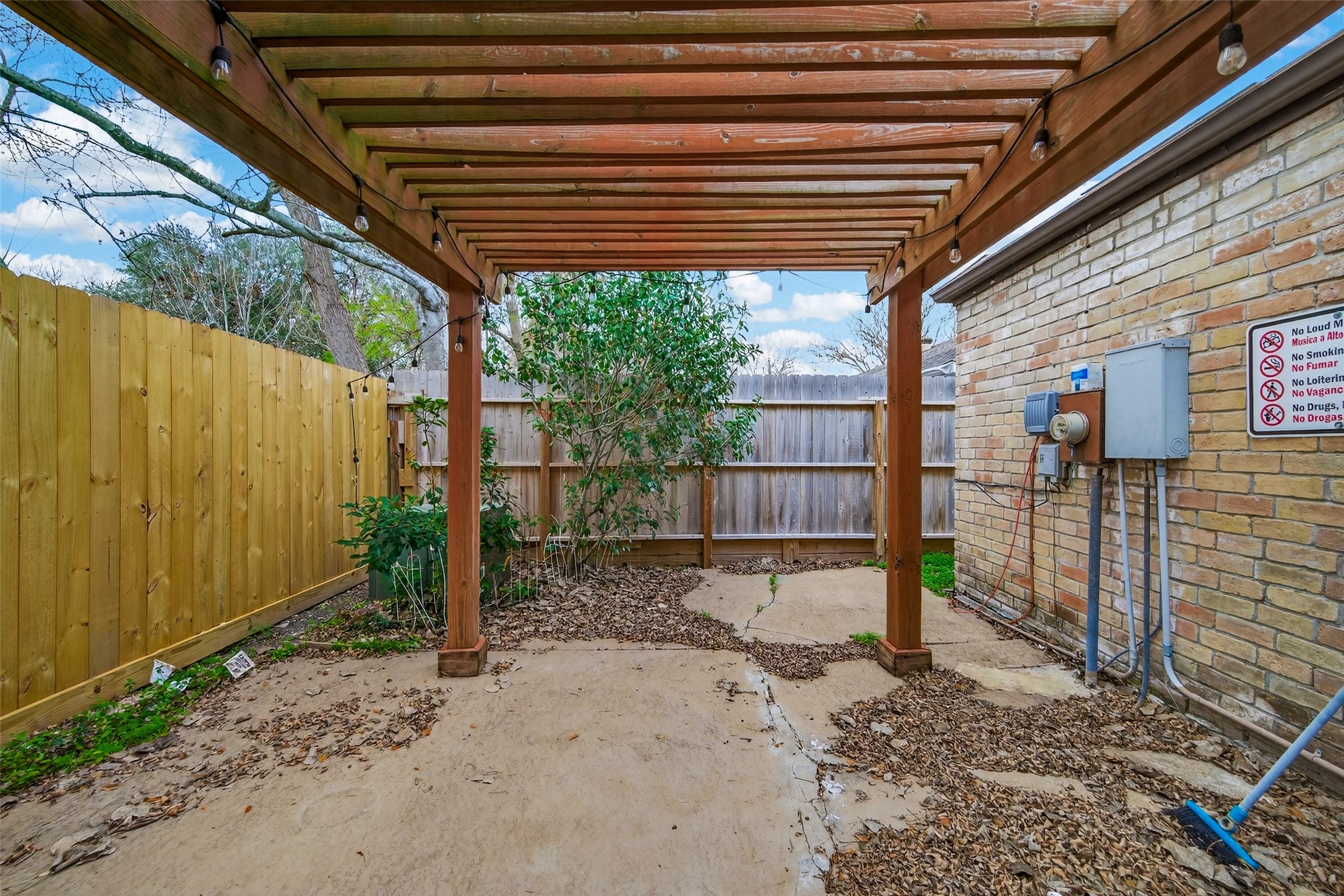 2130 Round Lake Drive Property Photo 45