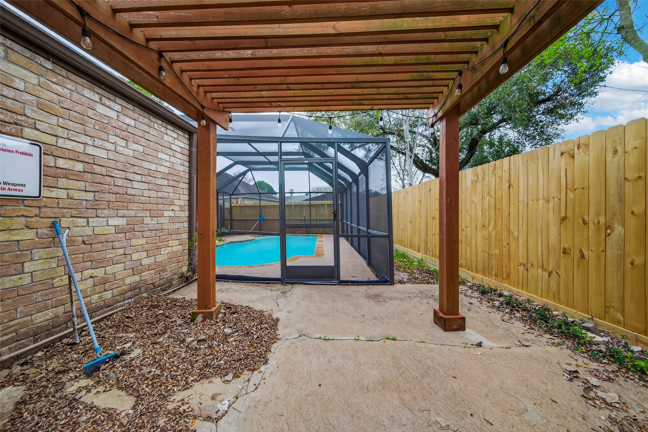 2130 Round Lake Drive Property Photo 46