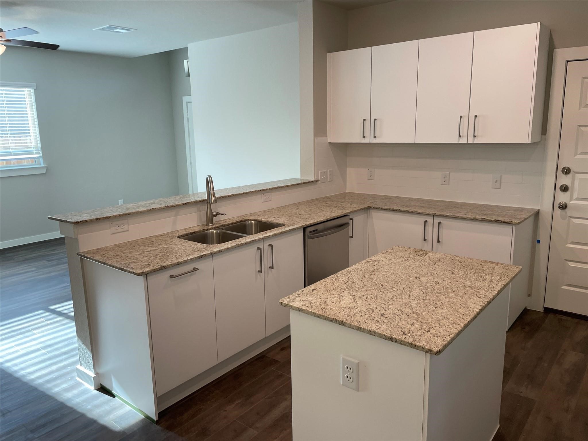 9772-9776 Grosbeak Lane Property Photo 8