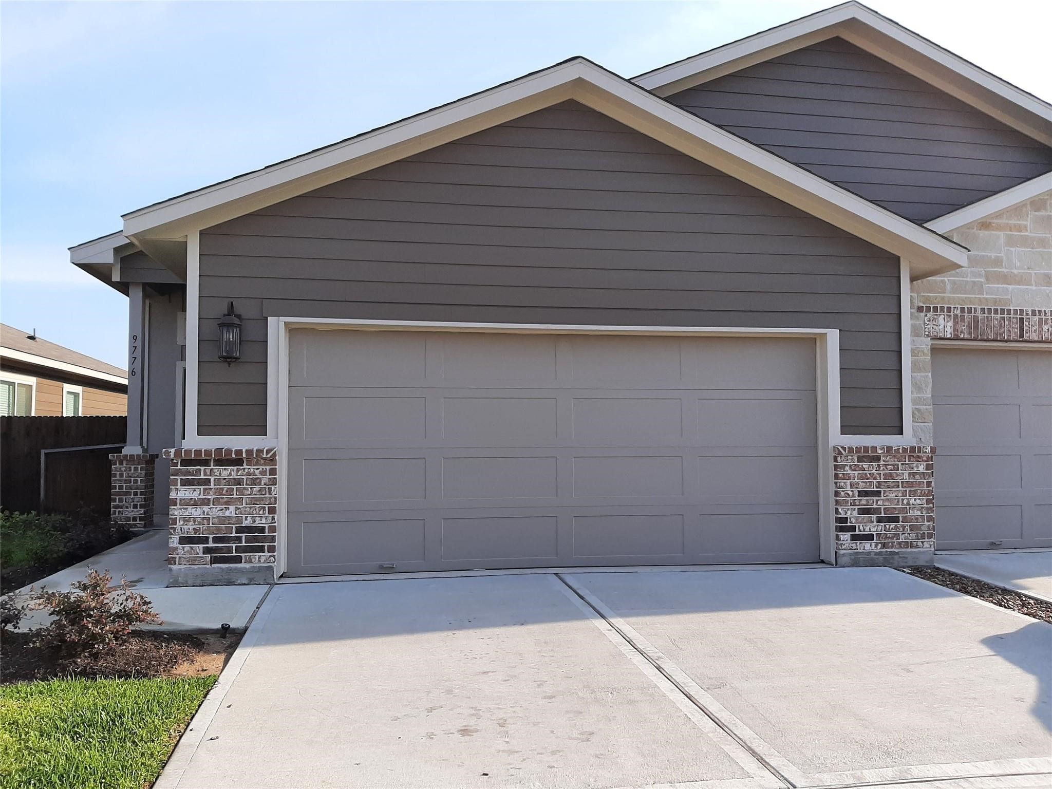 9772-9776 Grosbeak Lane Property Photo 20