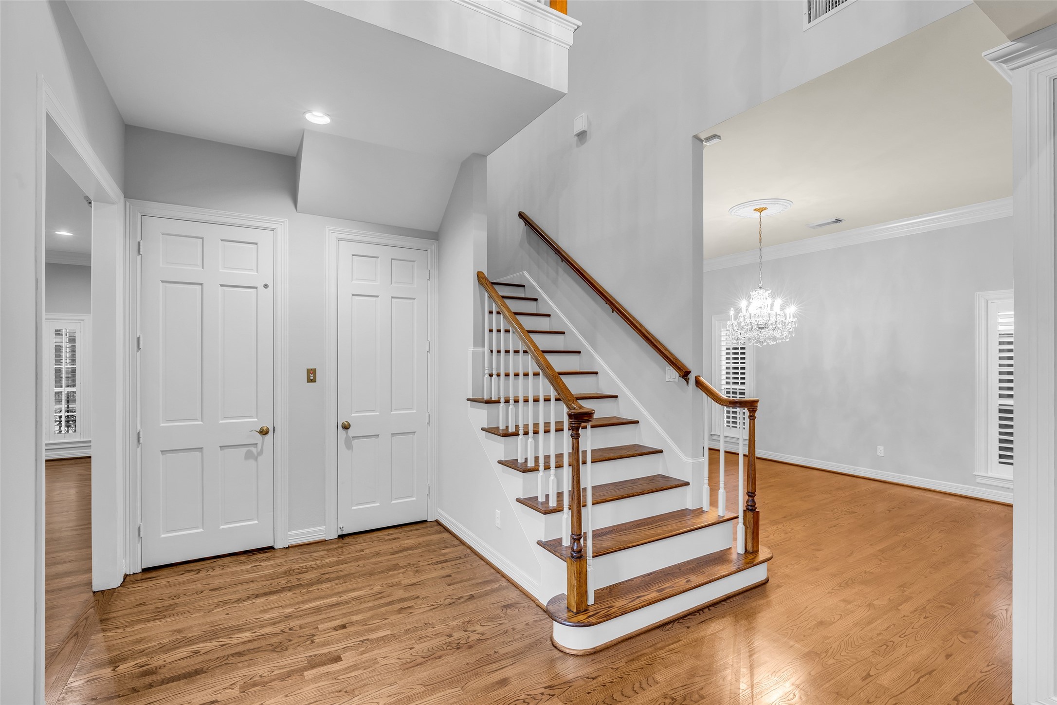 1413 Winrock Boulevard Property Photo 10