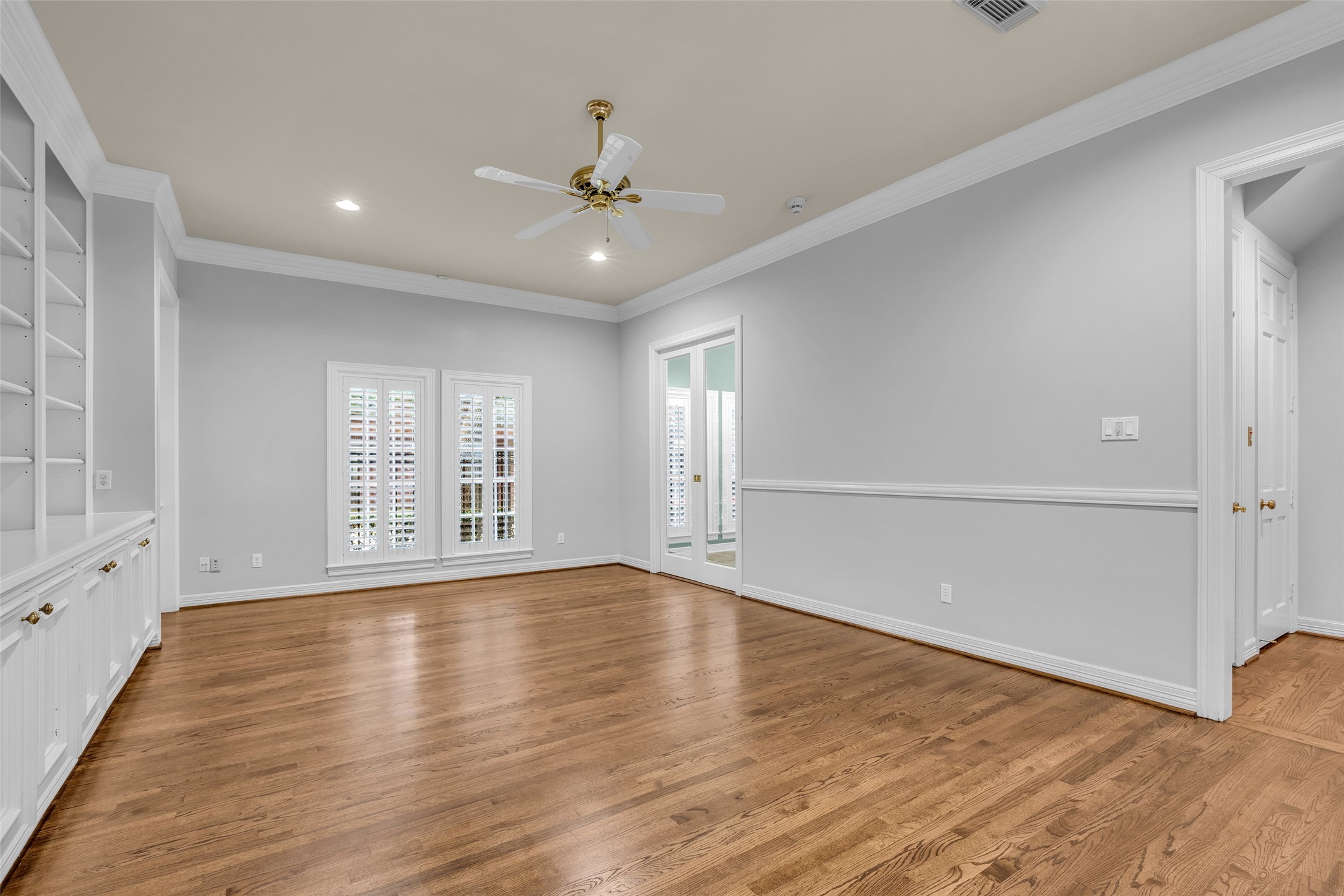 1413 Winrock Boulevard Property Photo 16