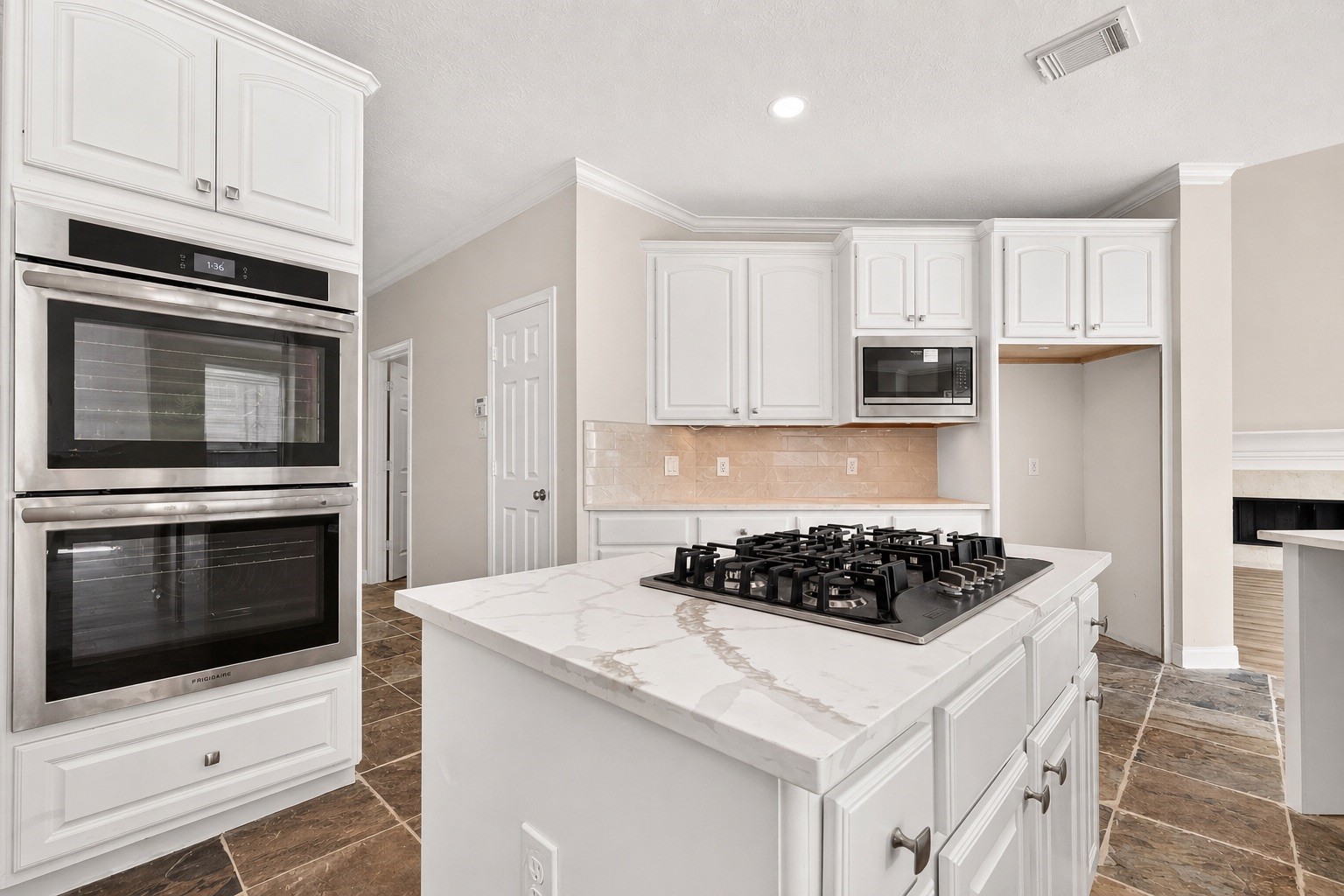 3610 Forest Row Drive Property Photo 13