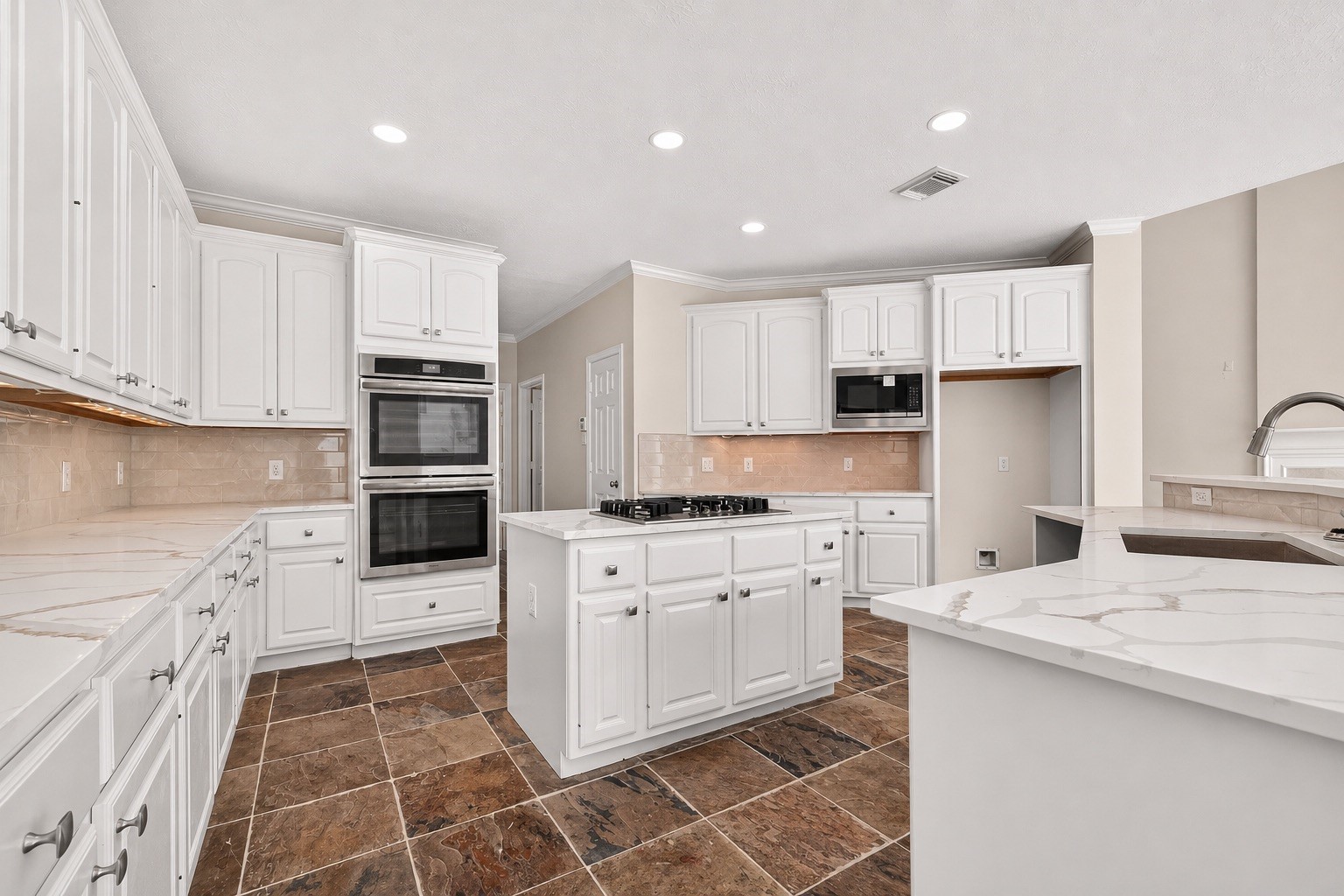 3610 Forest Row Drive Property Photo 14