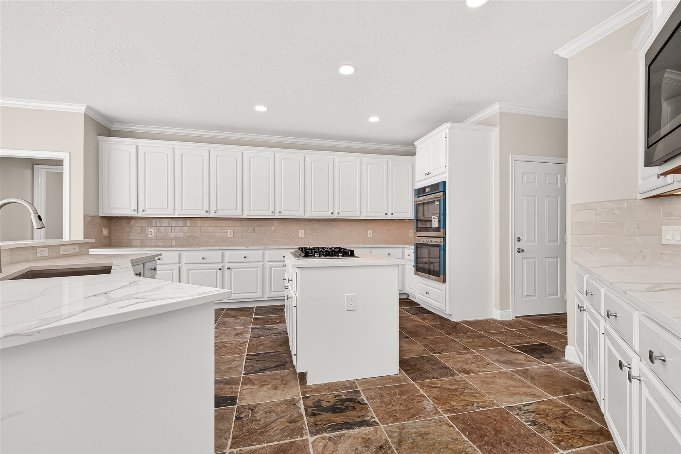 3610 Forest Row Drive Property Photo 15