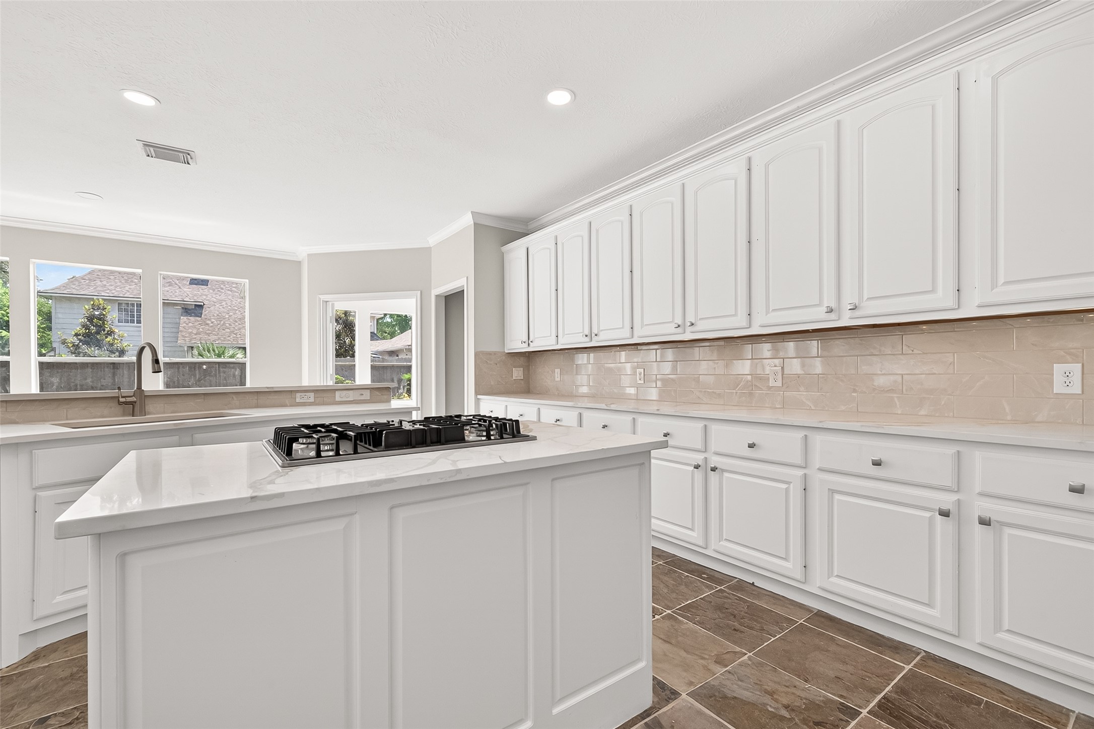 3610 Forest Row Drive Property Photo 16