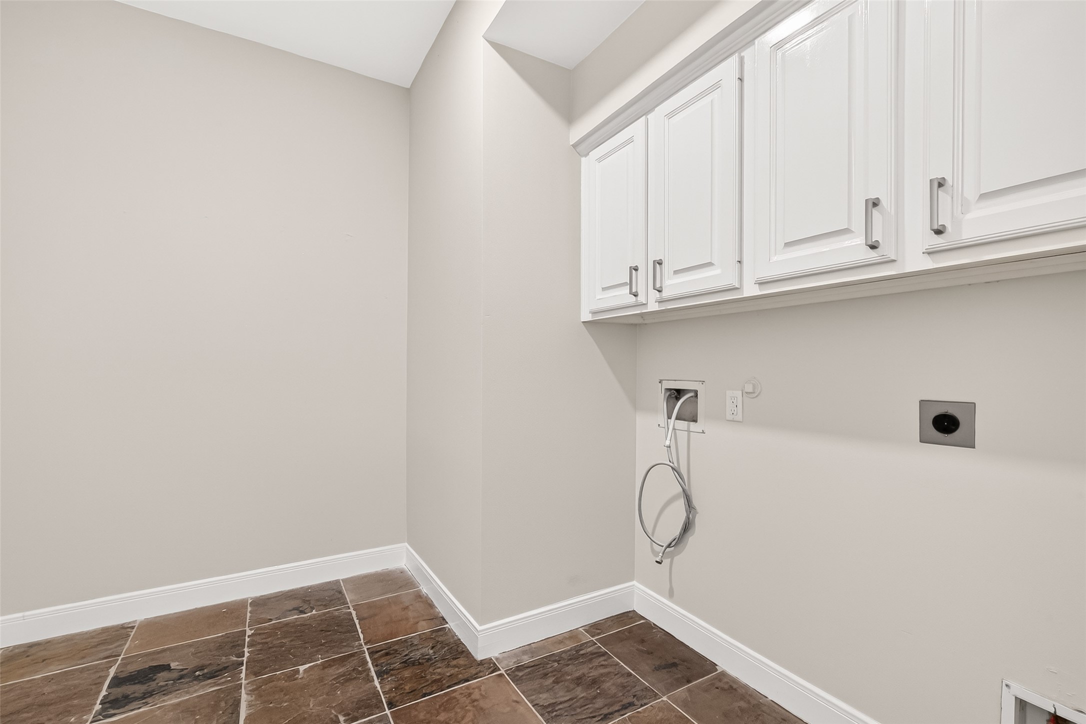 3610 Forest Row Drive Property Photo 20
