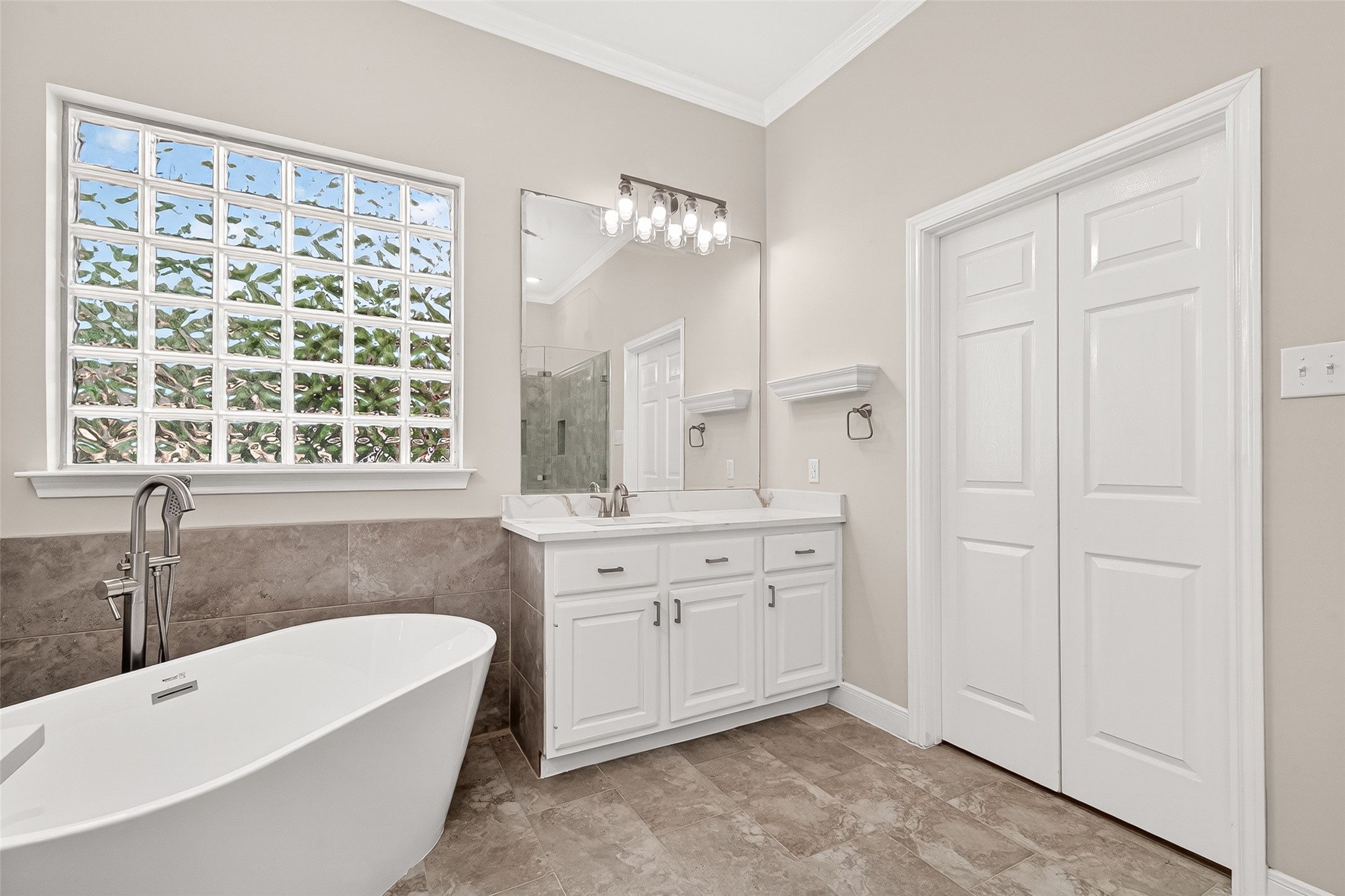 3610 Forest Row Drive Property Photo 26