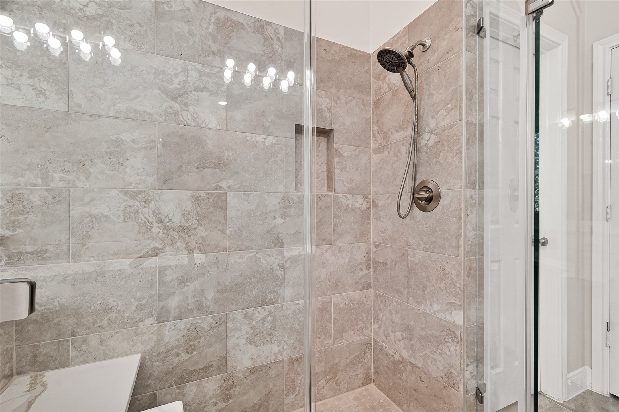 3610 Forest Row Drive Property Photo 29
