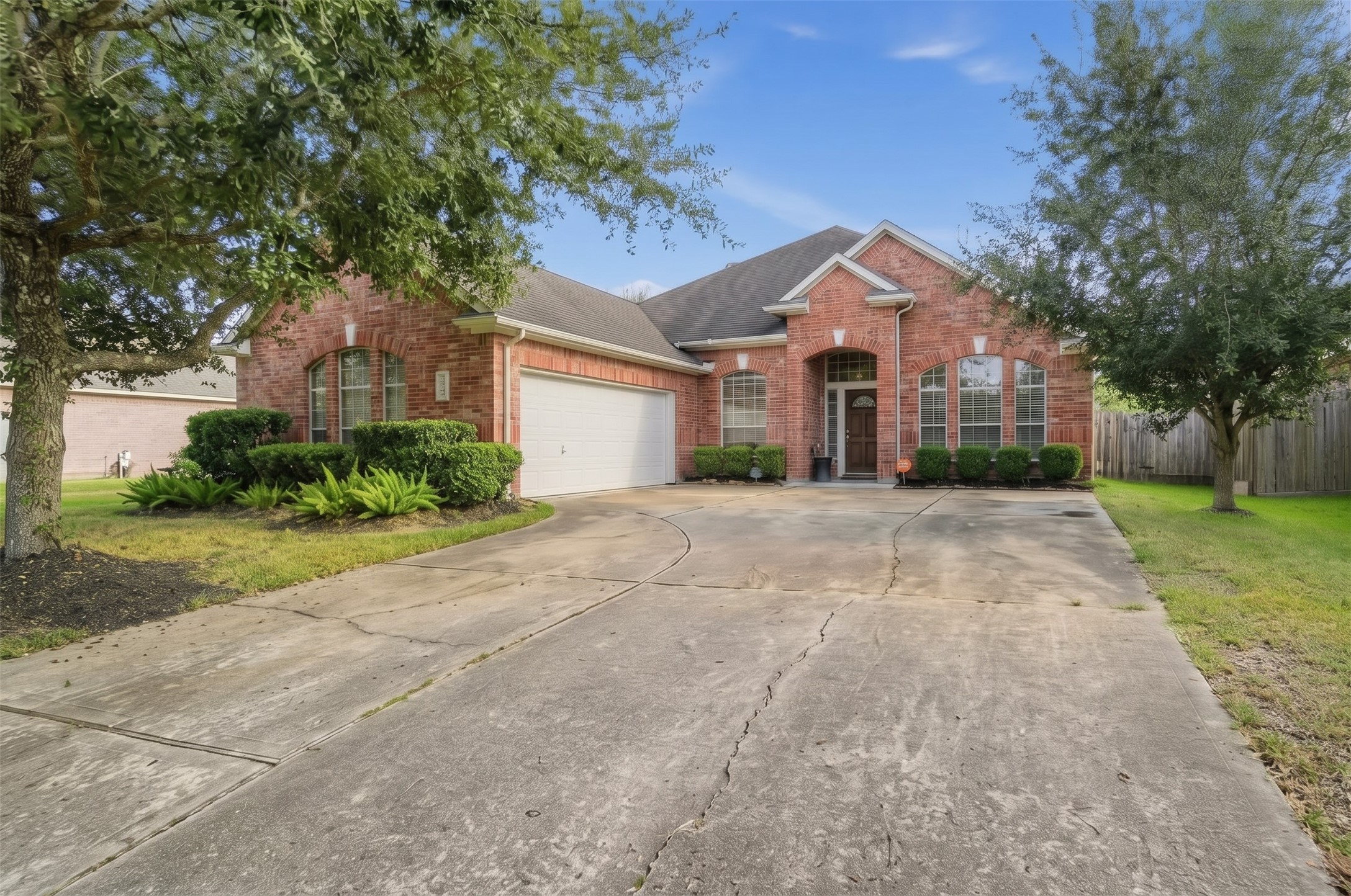 5810 Little Grove Drive Property Photo 1