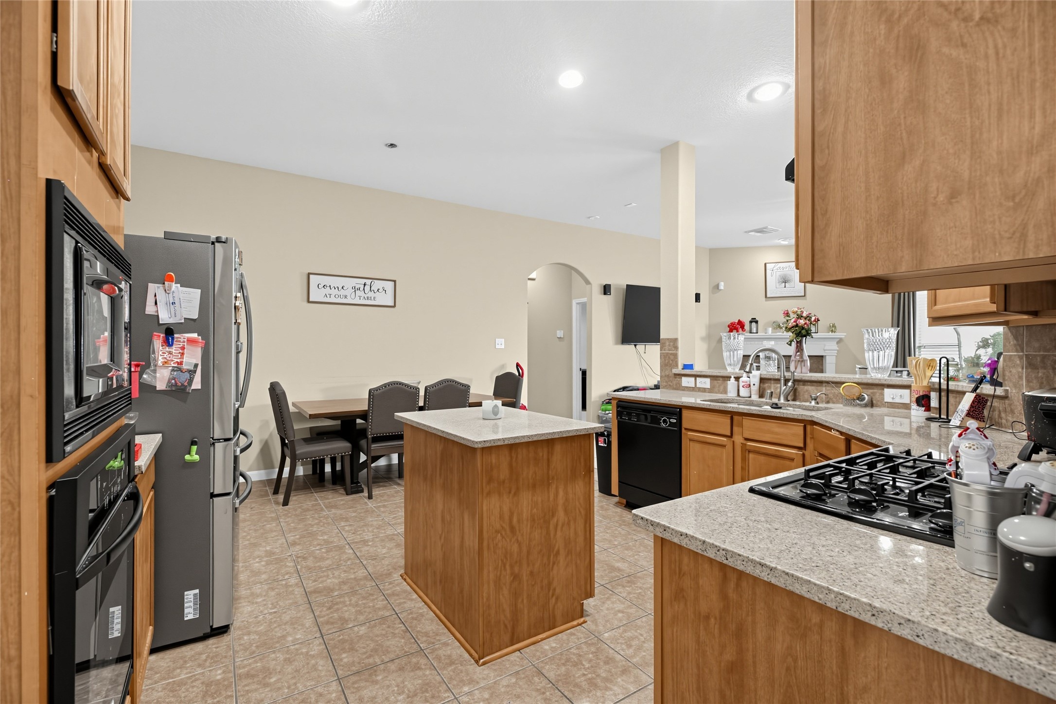 5810 Little Grove Drive Property Photo 8