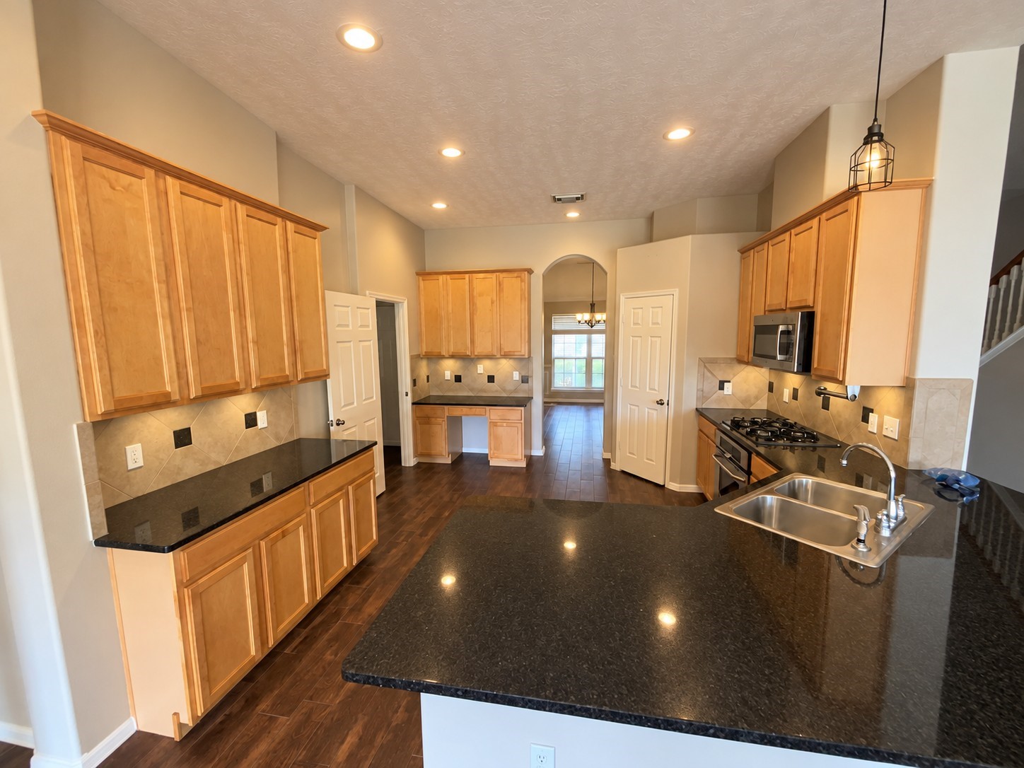 1214 Longdraw Drive Property Photo 5