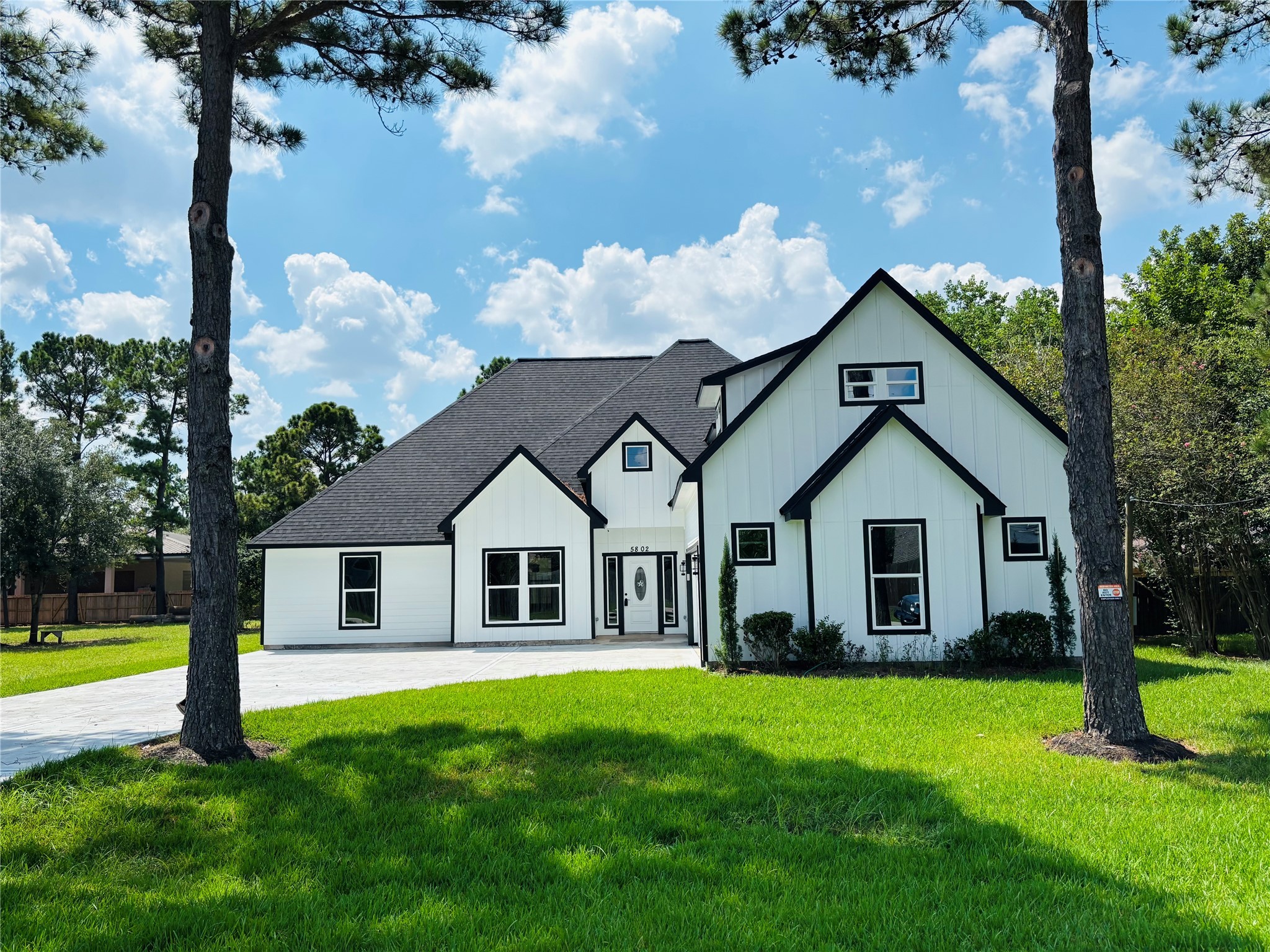 5802 Meadow Lane Property Photo 1