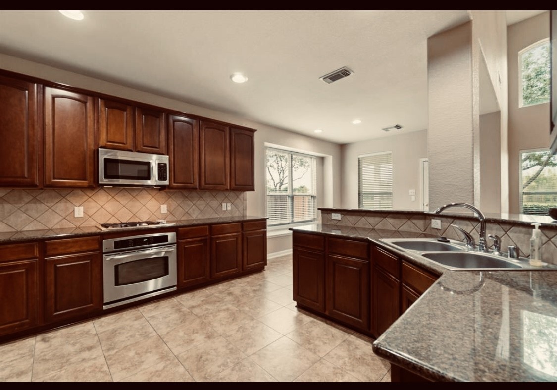 5639 Horseshoe Falls Property Photo 8