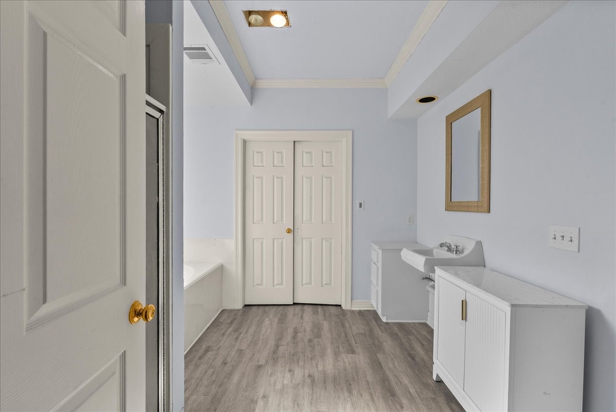 14003 Muirfield Lane Property Photo 13