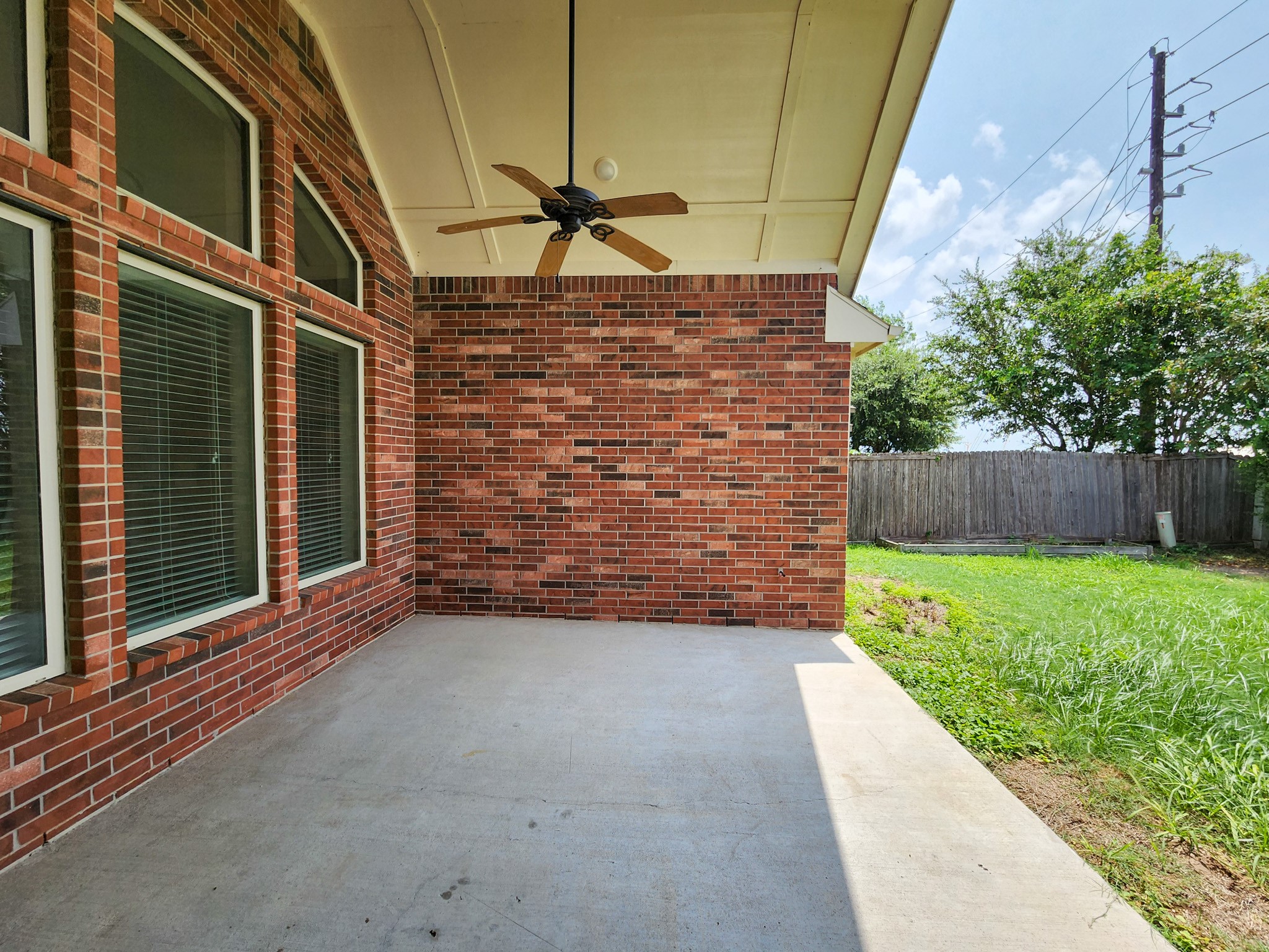 911 Daffodil View Court Property Photo 46