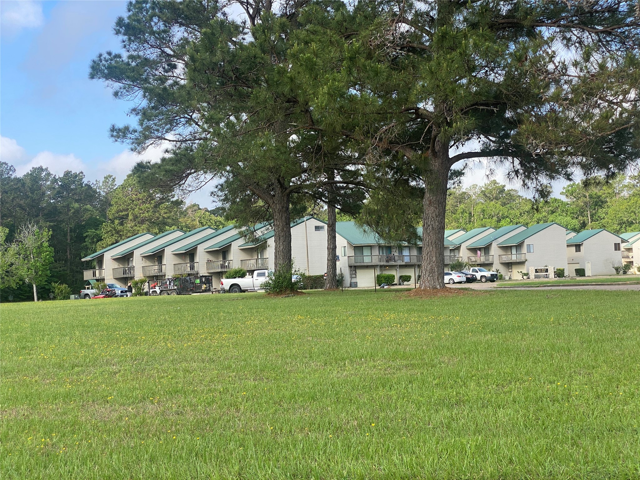 501 Bass Boat Village 211 Property Photo 8